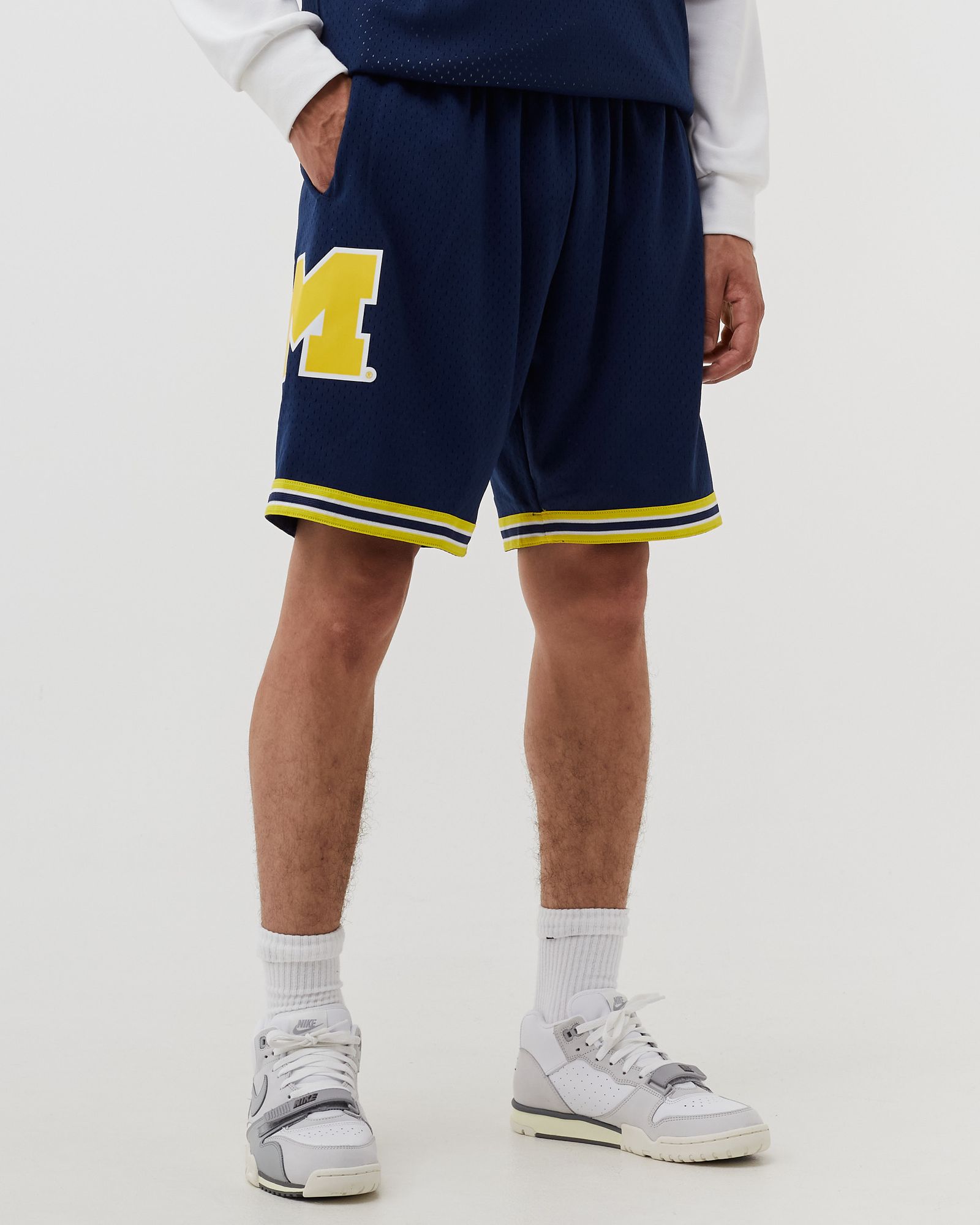 NCAA SWINGMAN SHORTS UNIVERSITY OF MICHIGAN ROAD 1991-92