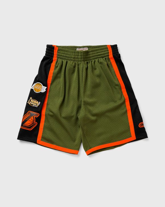 Just Don 10th Year Anniversary Shorts Chicago Bulls 1996 - Shop Mitchell &  Ness Shorts and Pants Mitchell & Ness Nostalgia Co.