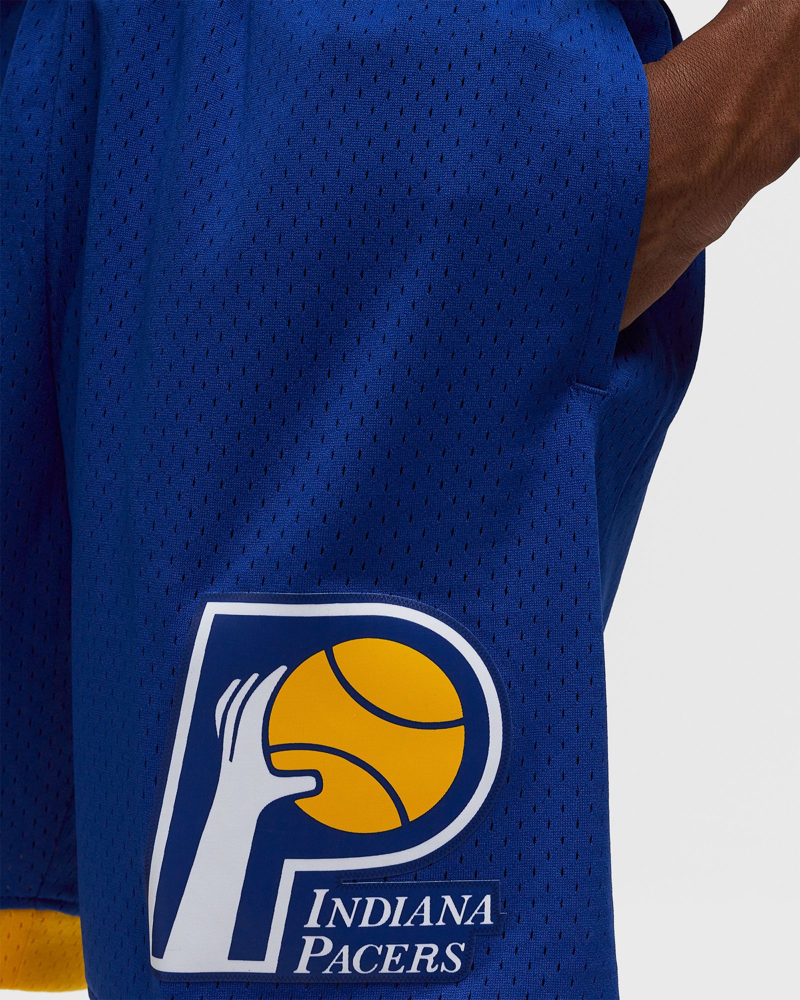 NBA HWC SHORTS INDIANA PACERS 2004