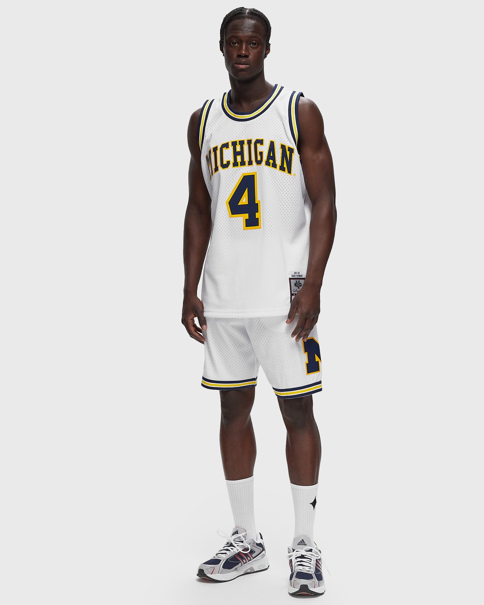 NCAA WHITE SHORTS MICHIGAN 1991-92