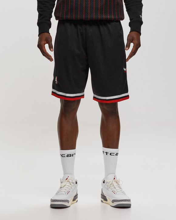 Black Nike NBA Chicago Bulls Swingman Shorts