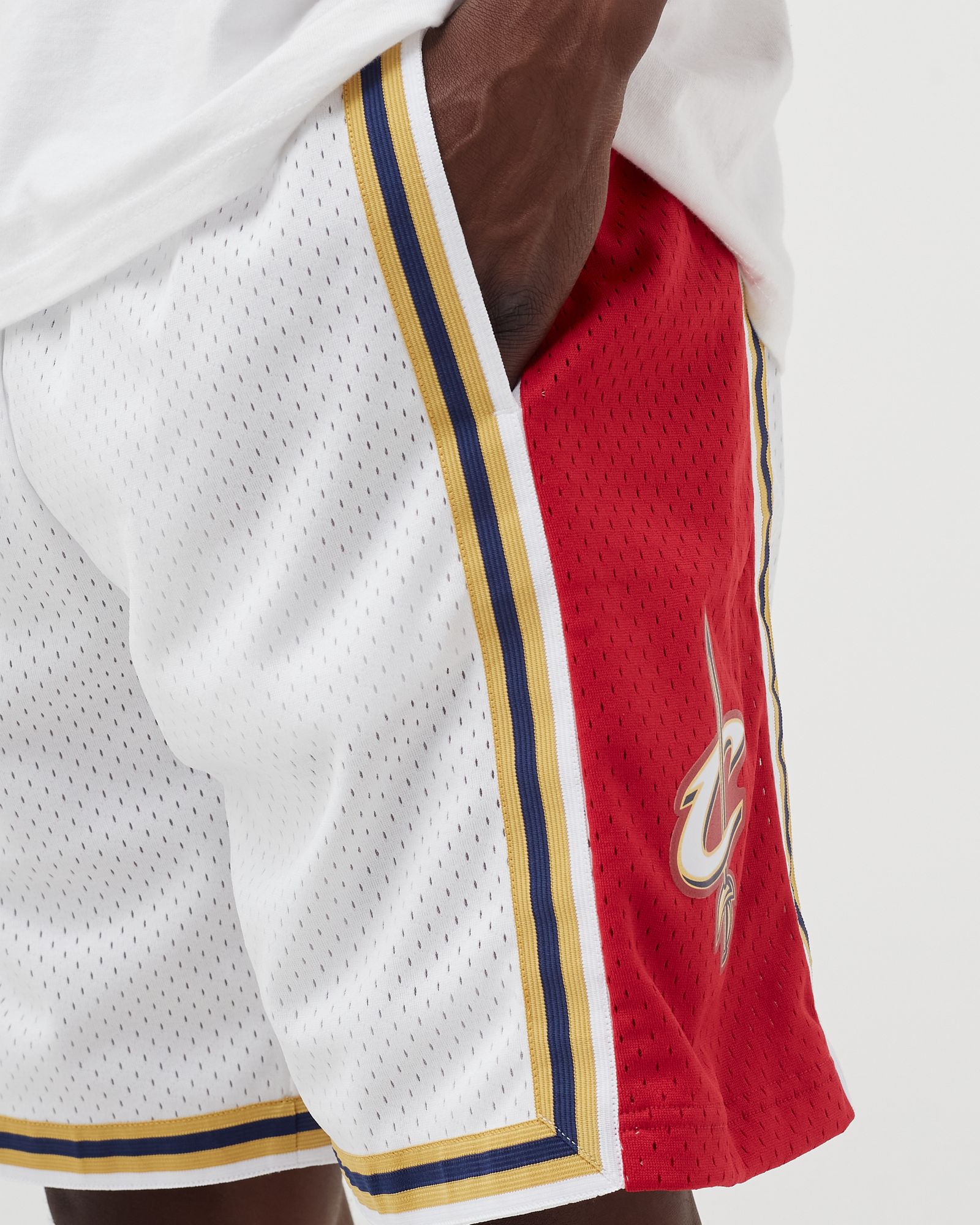 NBA Swingman Shorts Cleveland Cavaliers Home 2003-04