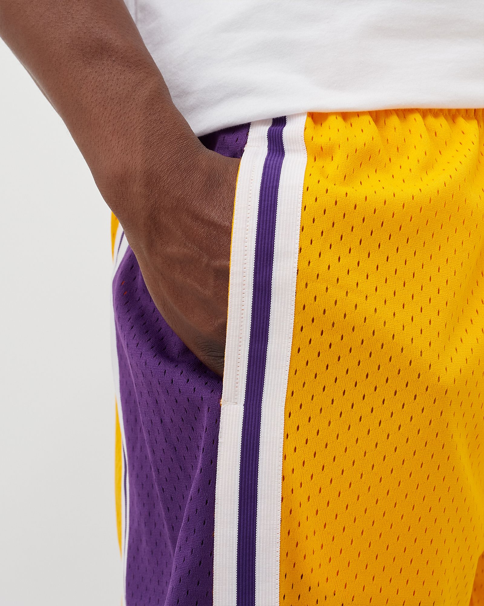 NBA Swingman Shorts Los Angeles Lakers Home 1996-97