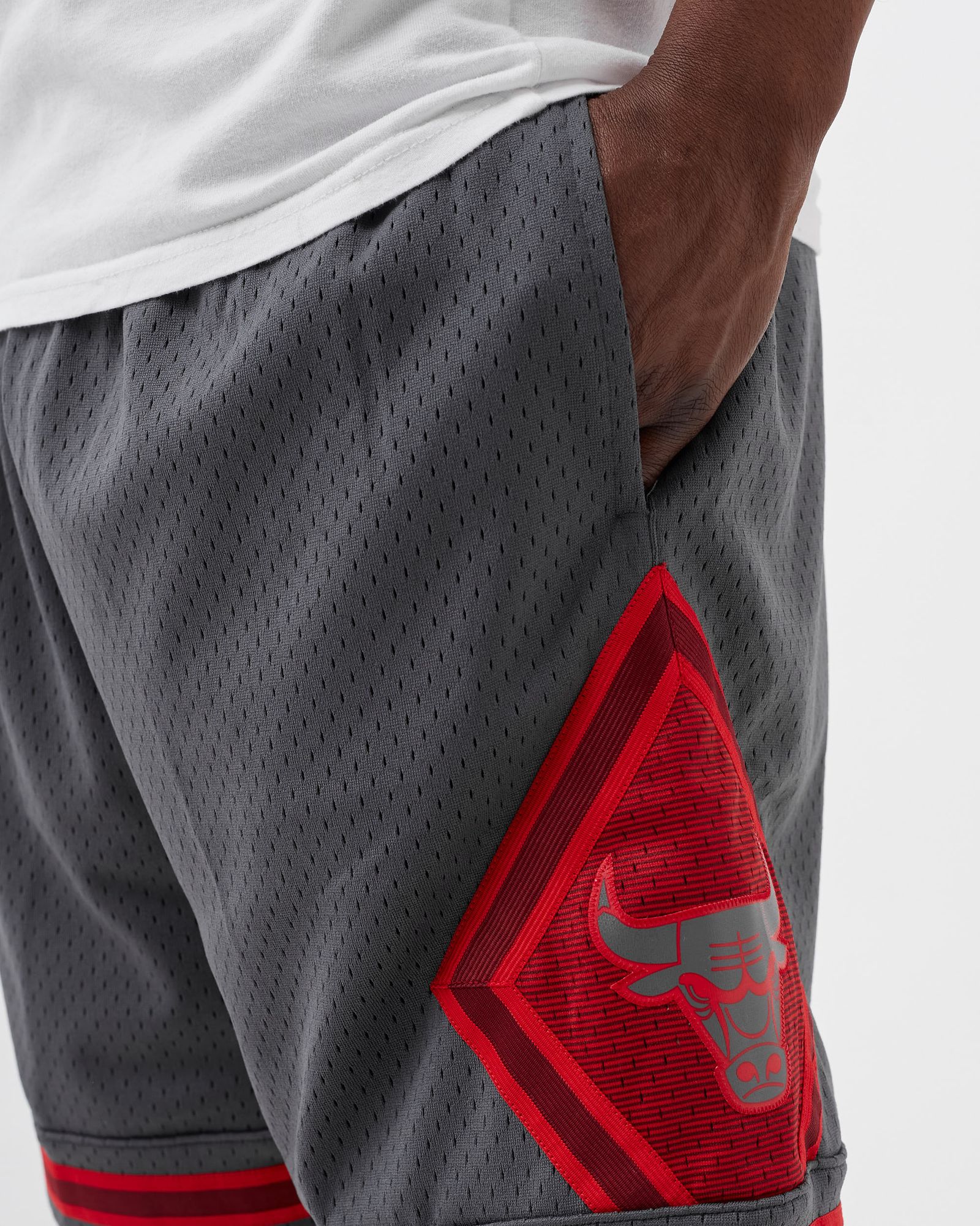 CHICAGO BULLS SPACE KNIT SWINGMAN SHORT