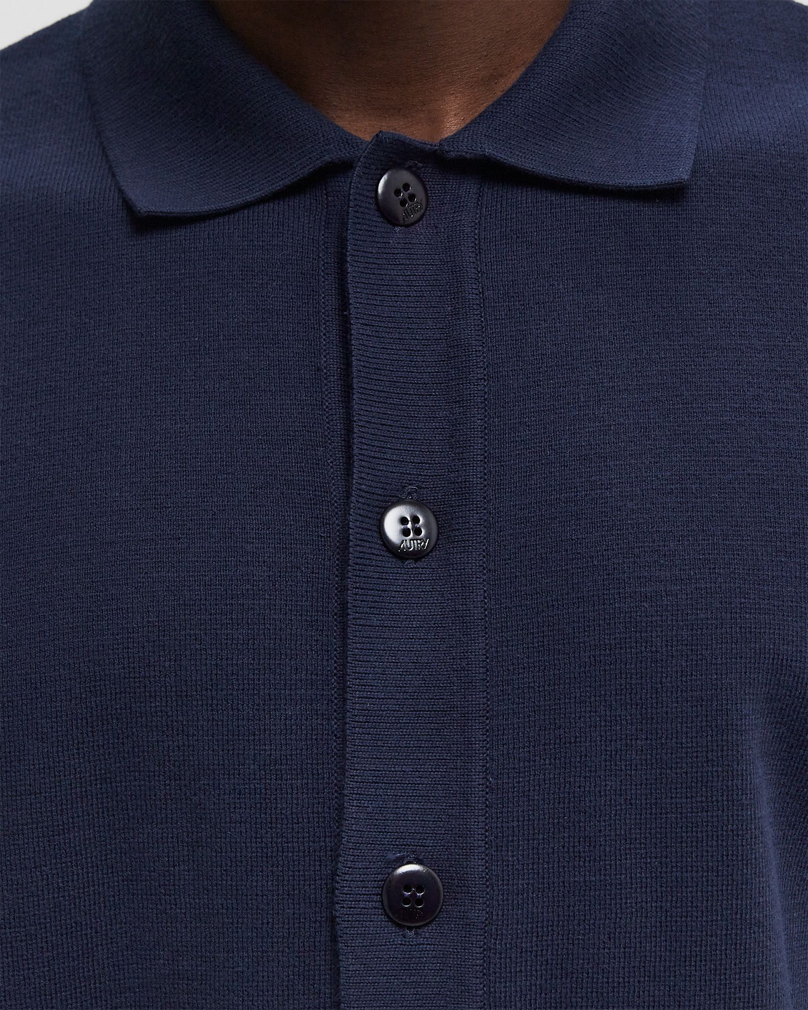 SHORT SLEEVE SHIRT MAIN