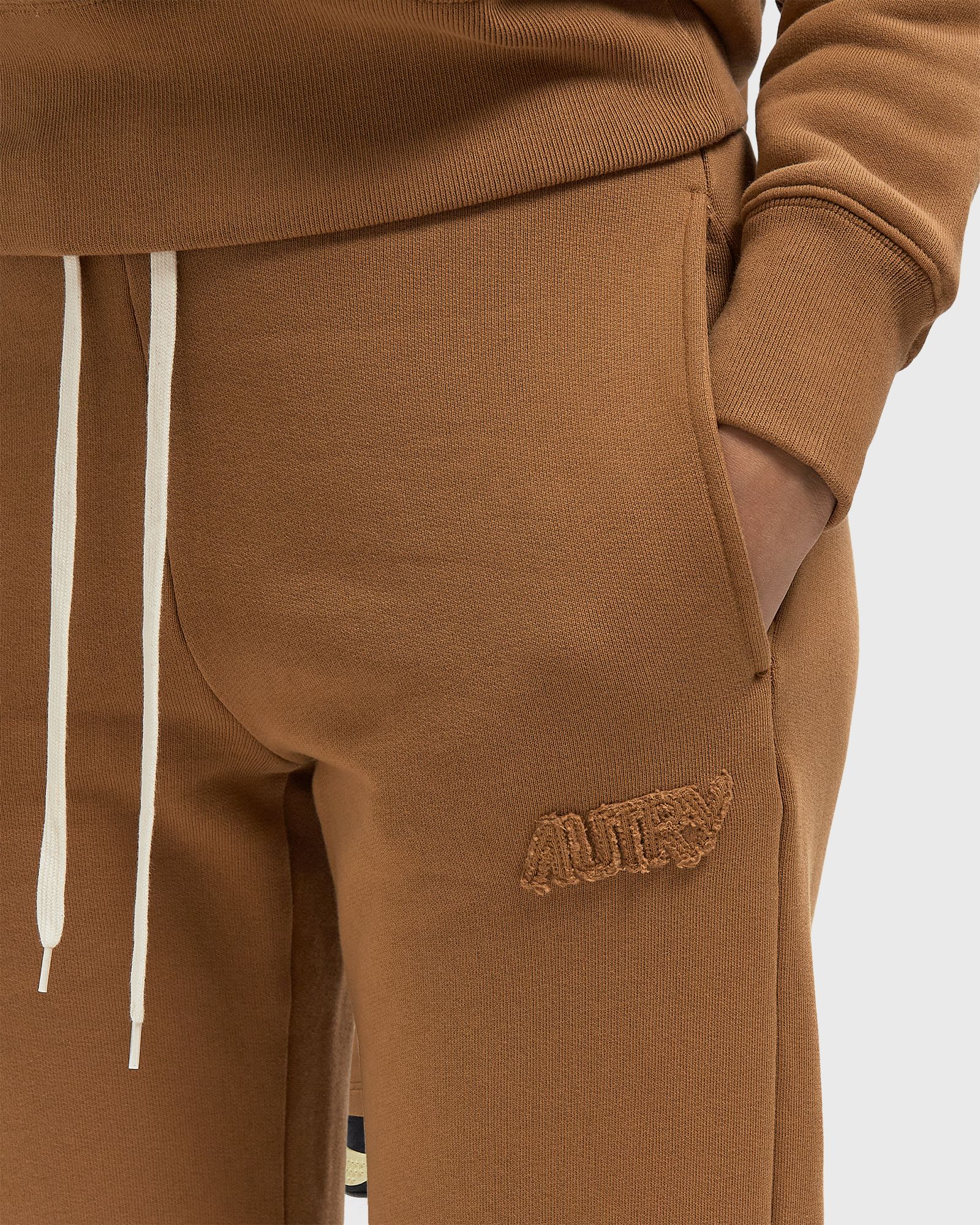 WMNS SWEATPANTS MAIN