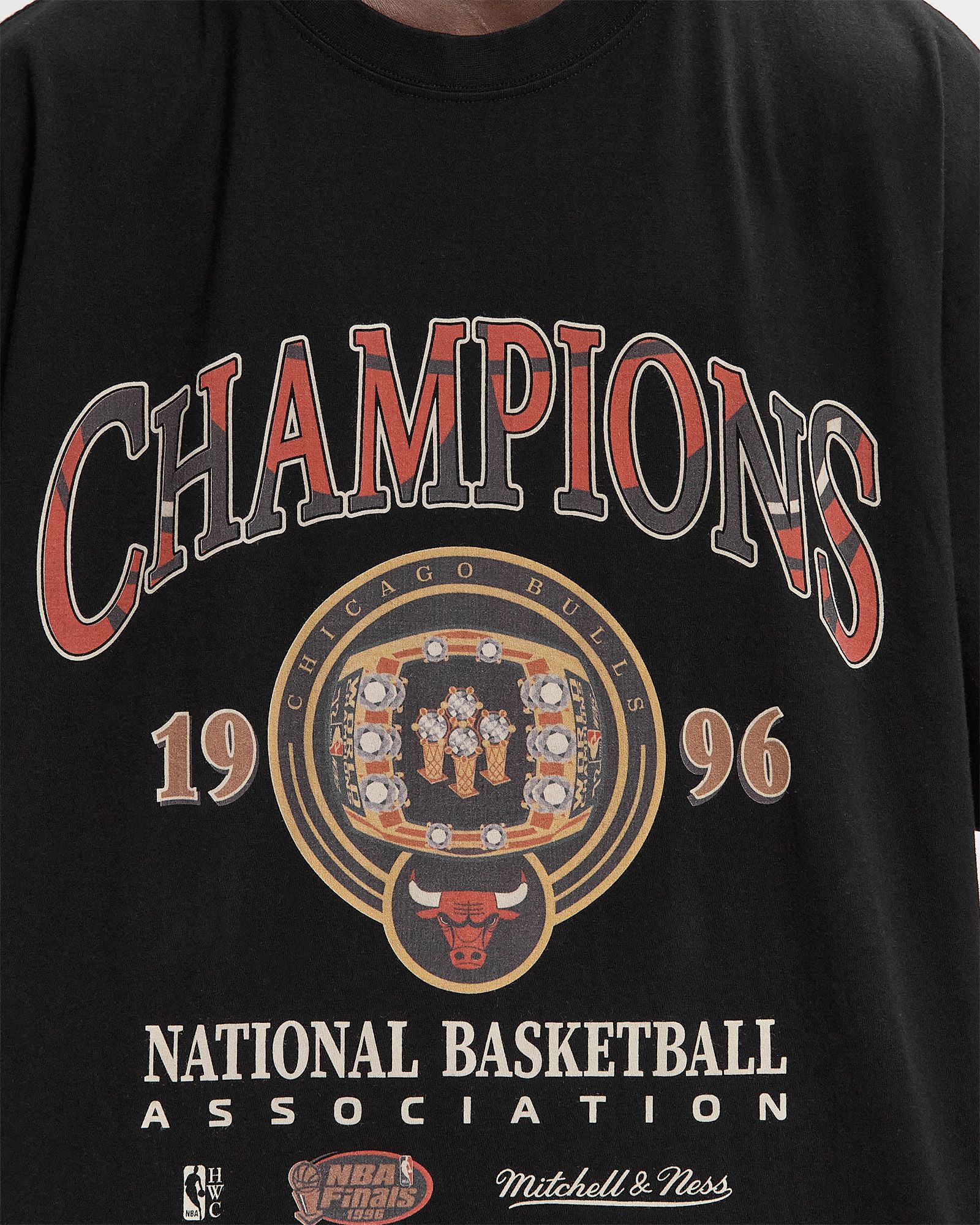 NBA CHAMPIONSHIP RING TEE CHICAGO BULLS 1996