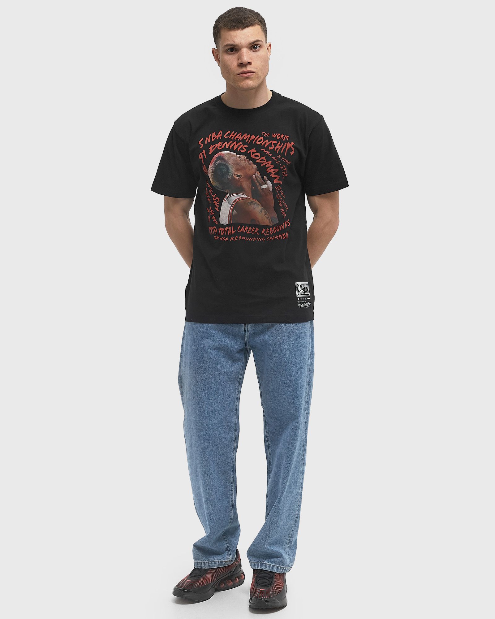 NBA PLAYER ABSTRACT TEE CHICAGO BULLS  DENNIS RODMAN