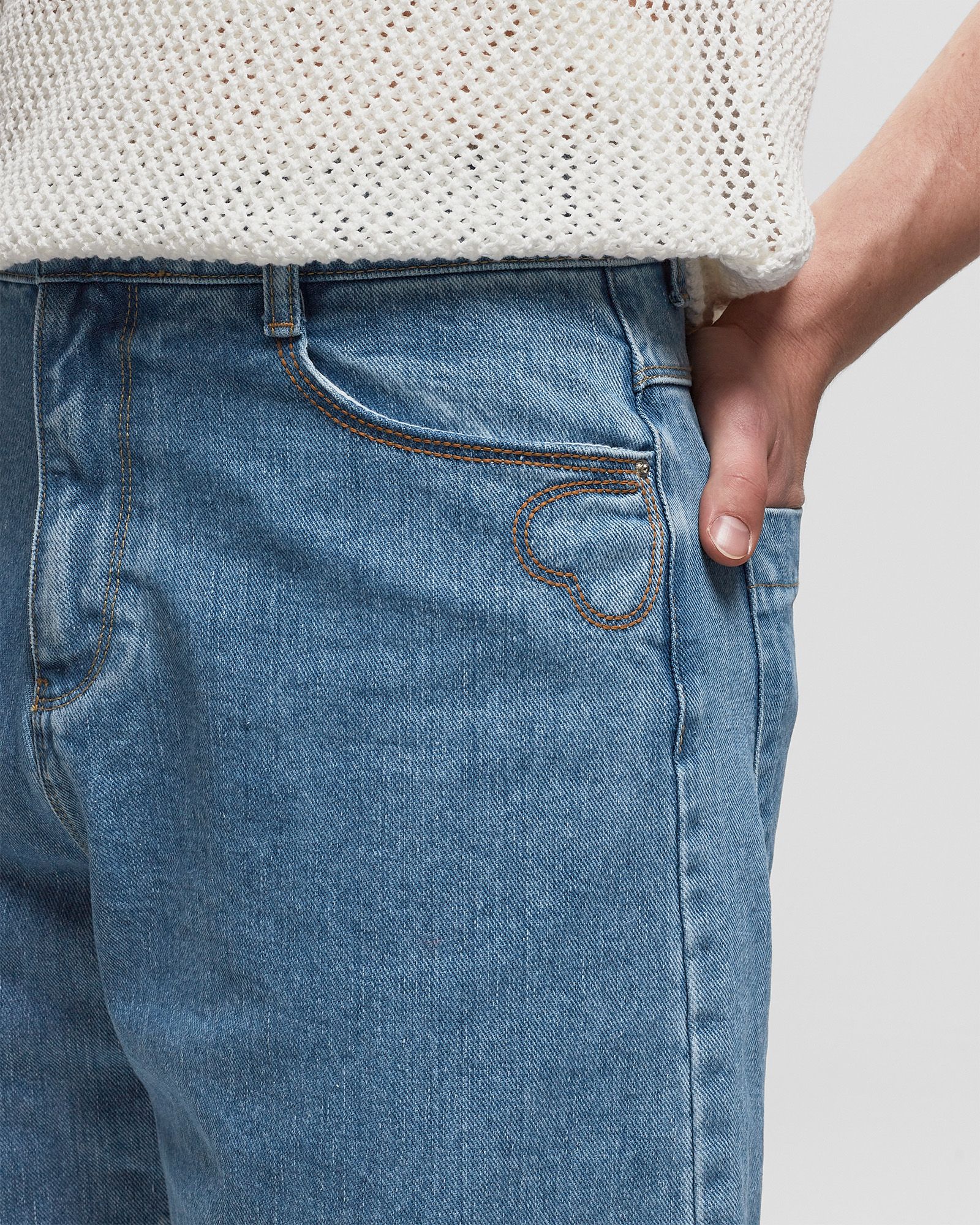 Heart Detail Stitch shorts