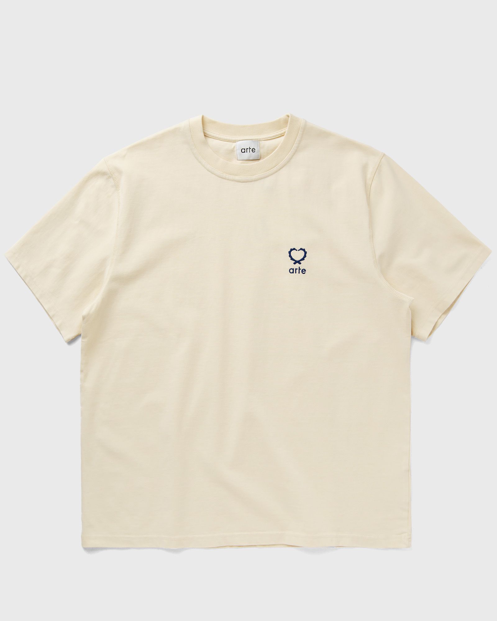 Hearts leaves arte logo chest T’shirt