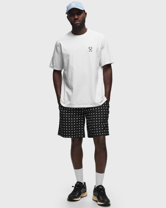 Hearts leaves arte logo chest T’shirt