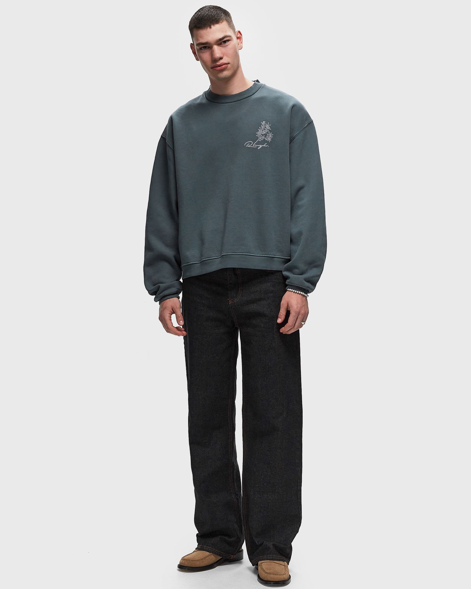 OLIVE STICHED SWEATER