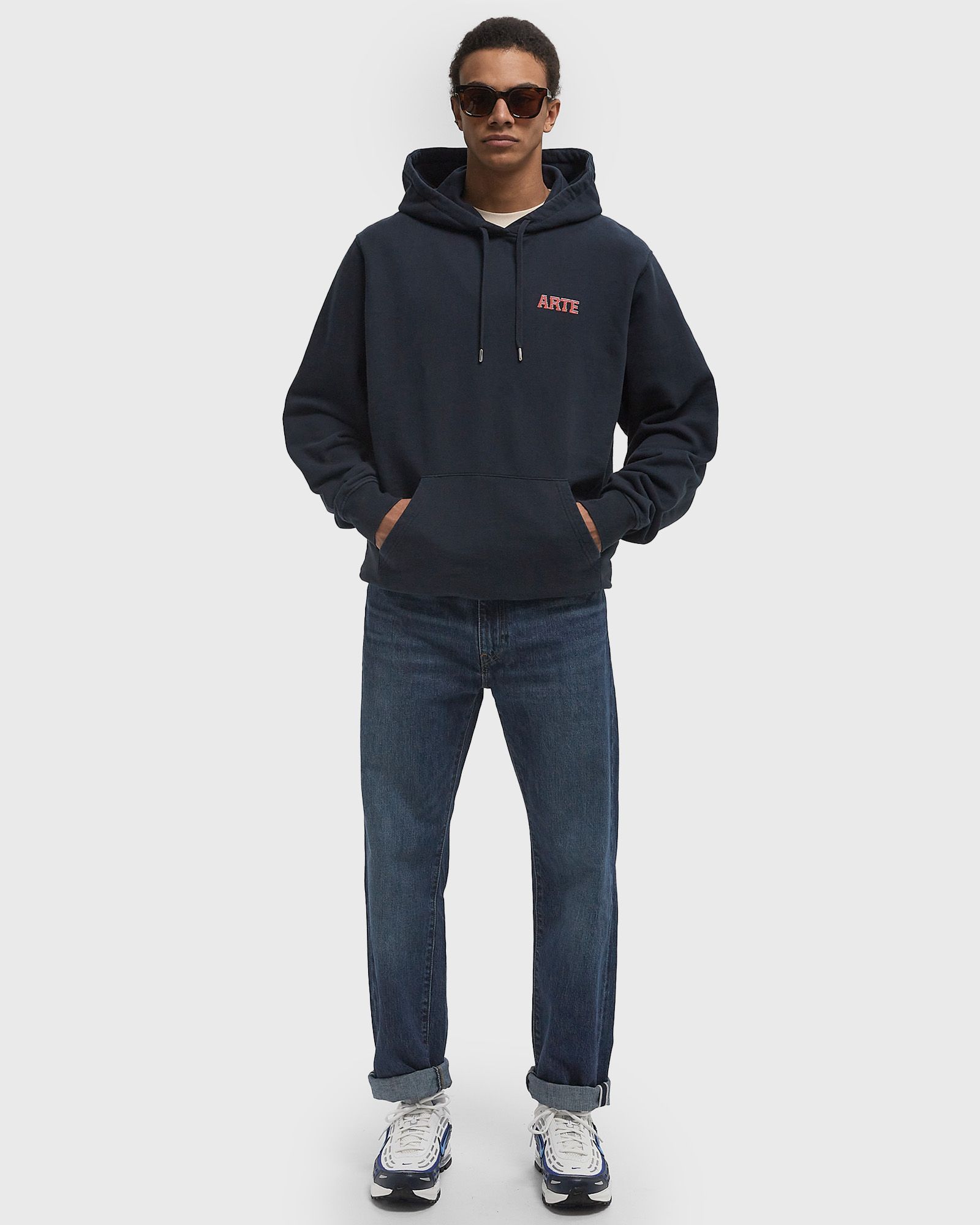 Rounded parts print hoodie