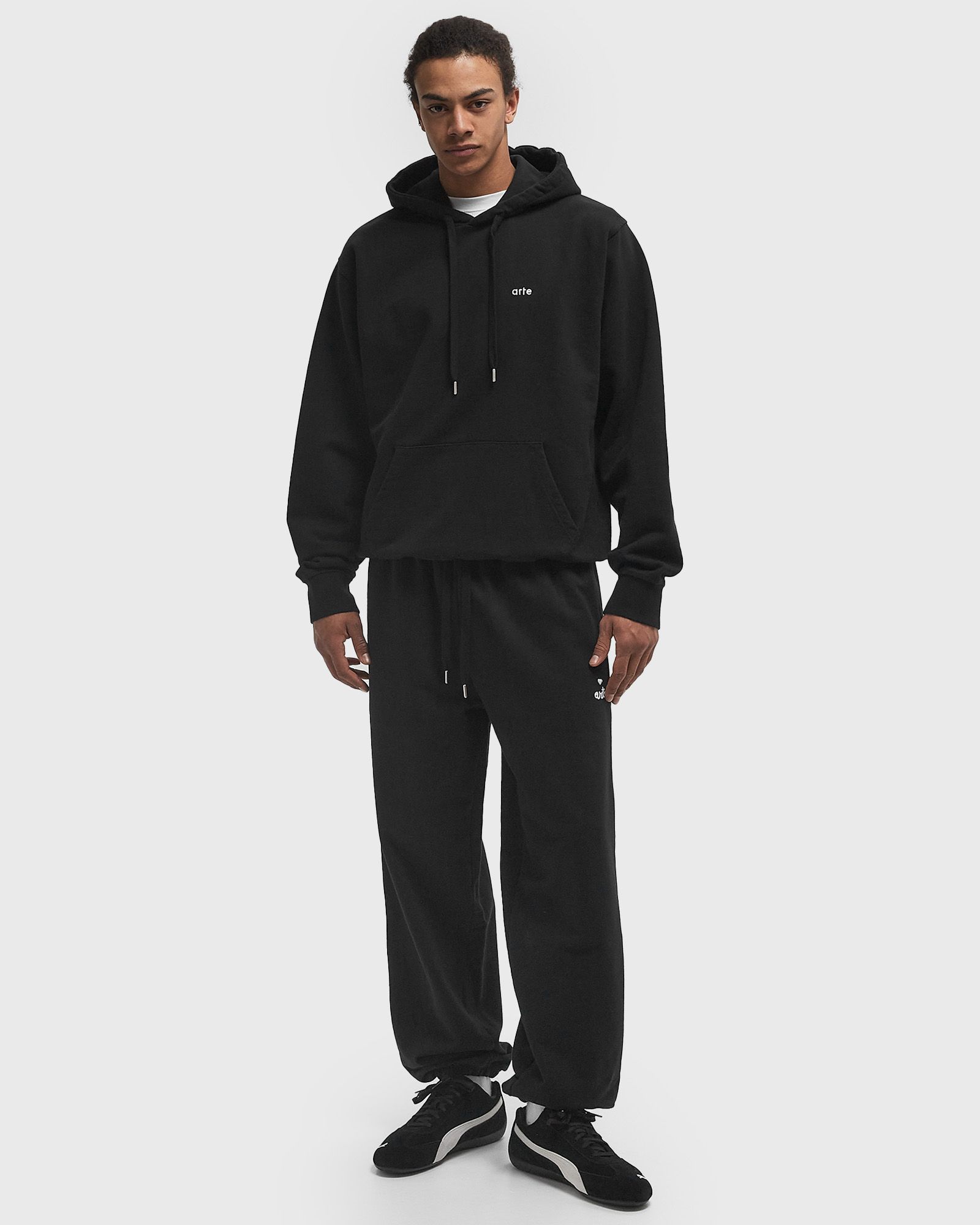 Small heart and logo pants