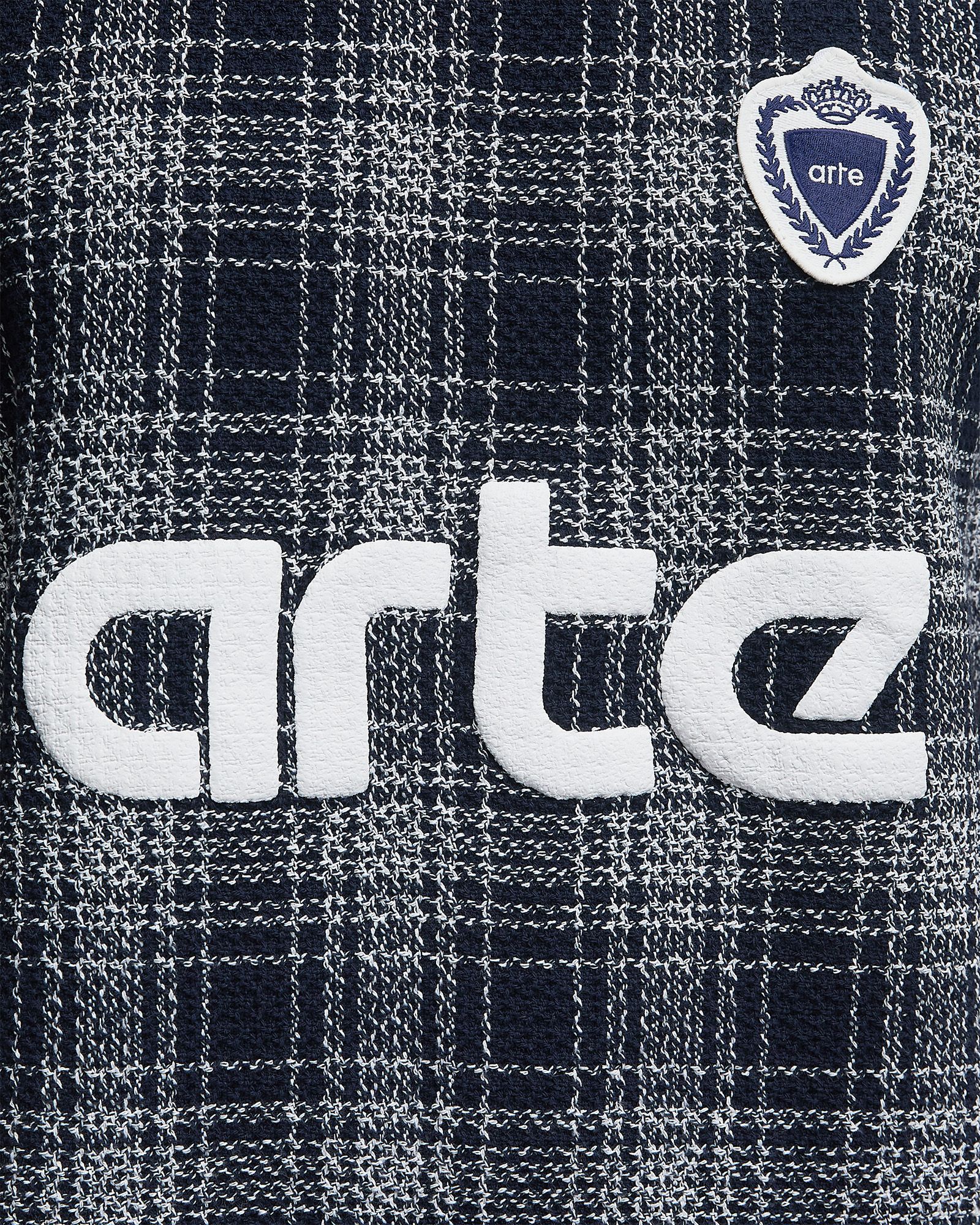 Square fabric t-shirt