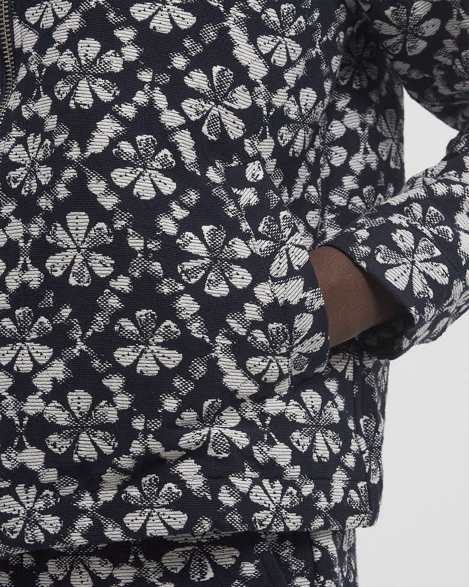 ELDON JACKET FLOWER STAMP JCQUARD