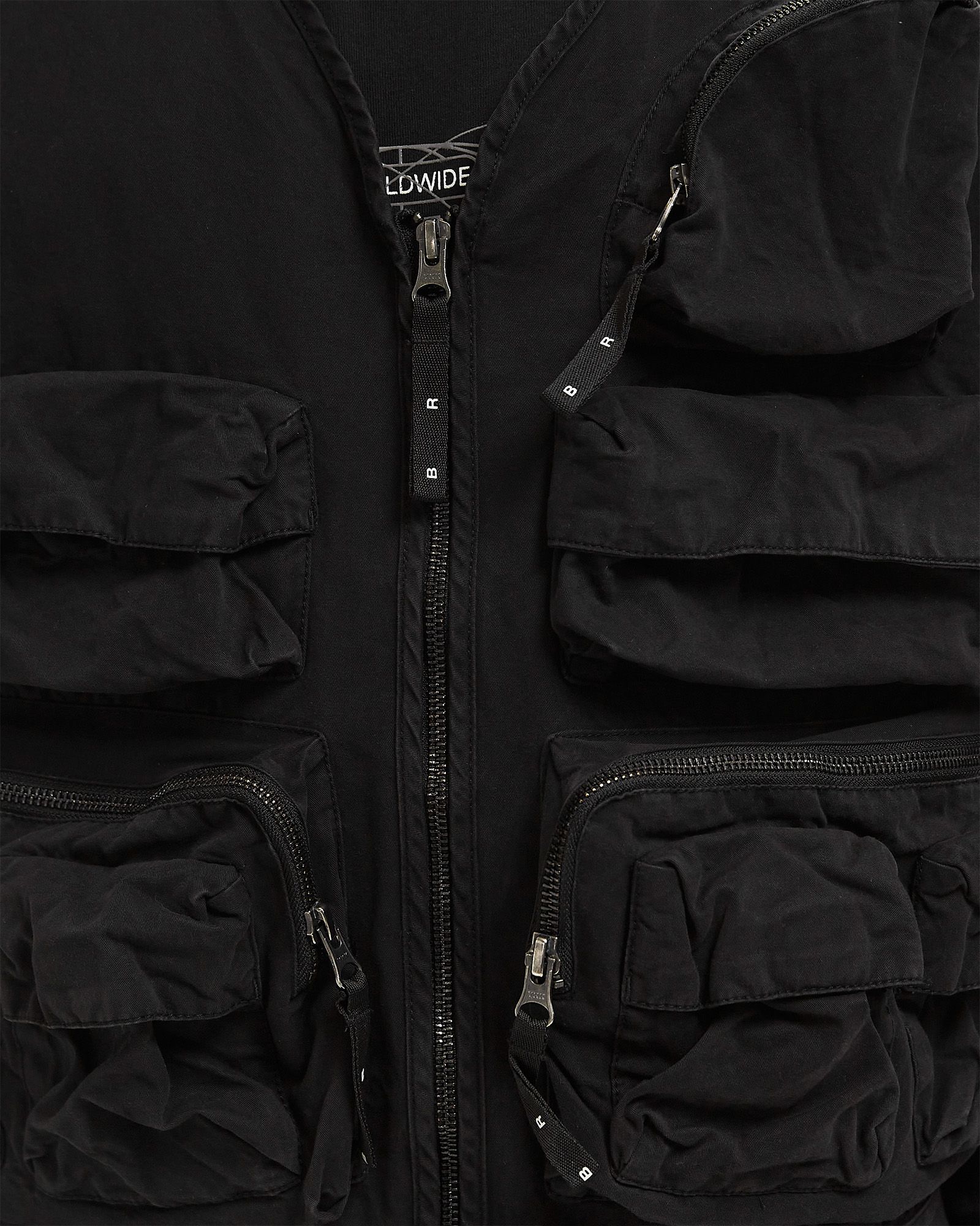 MULTI POCKET GILET