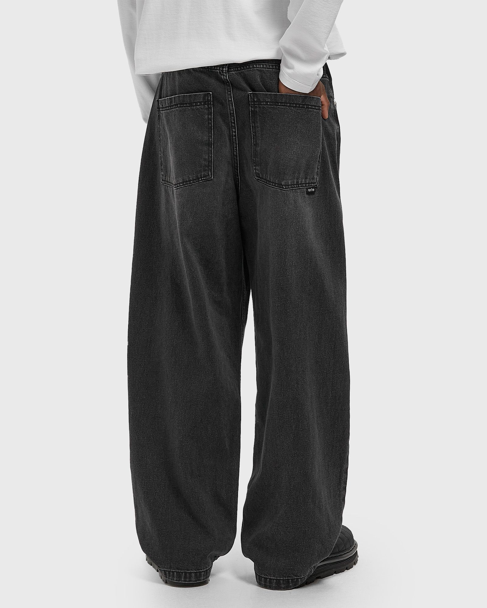 Fade Wash Baggy Pants