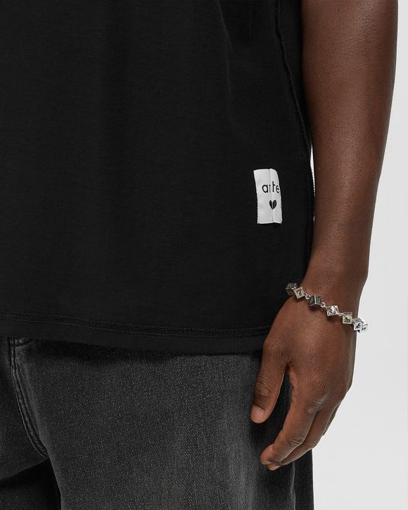 Reversible label T-shirt