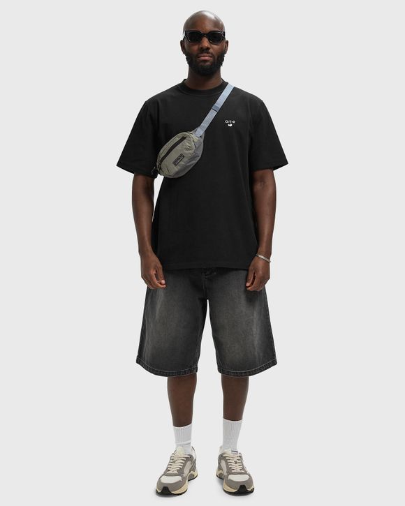 Round pocket Denim Short