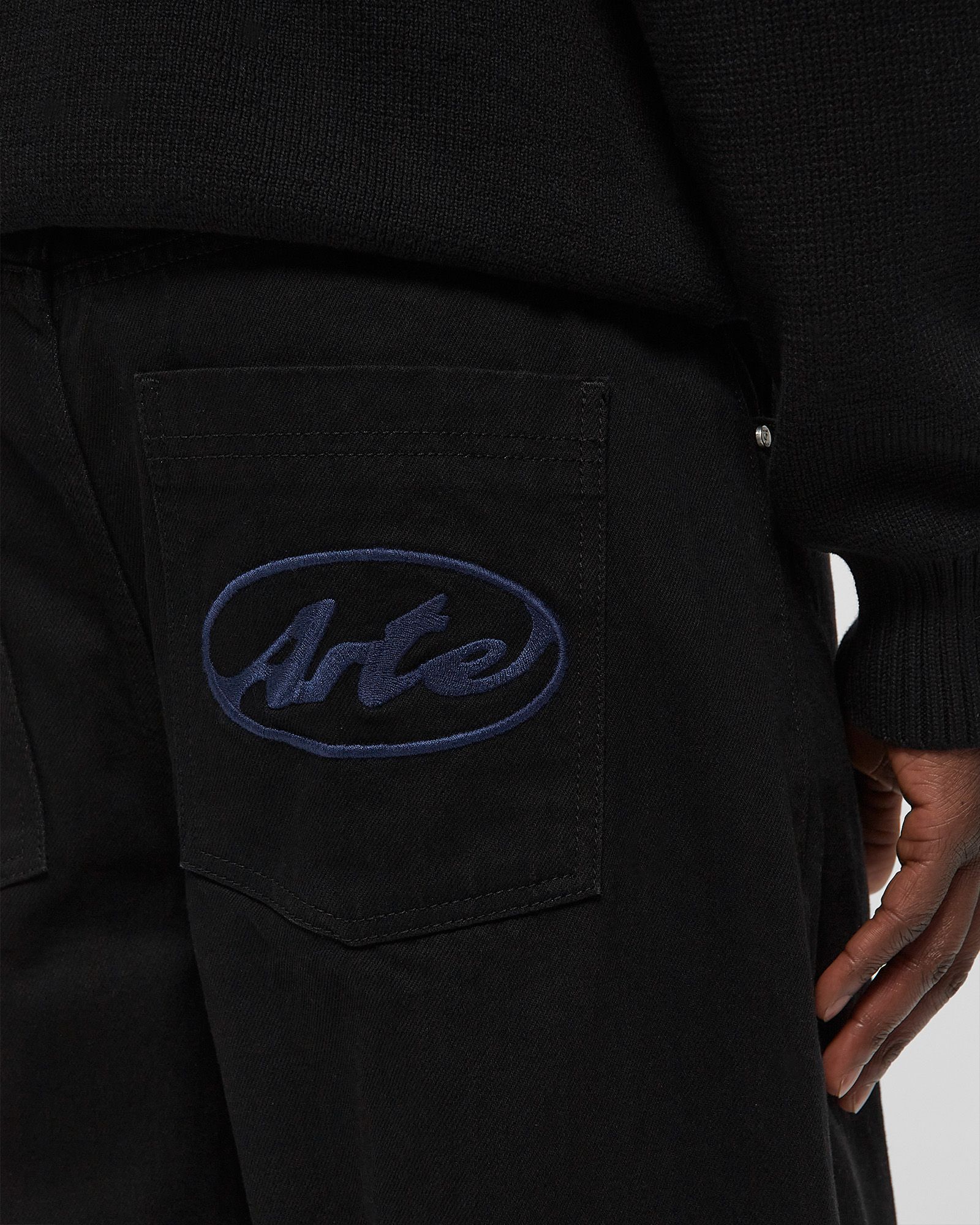 Circle Logo Pocket Pants