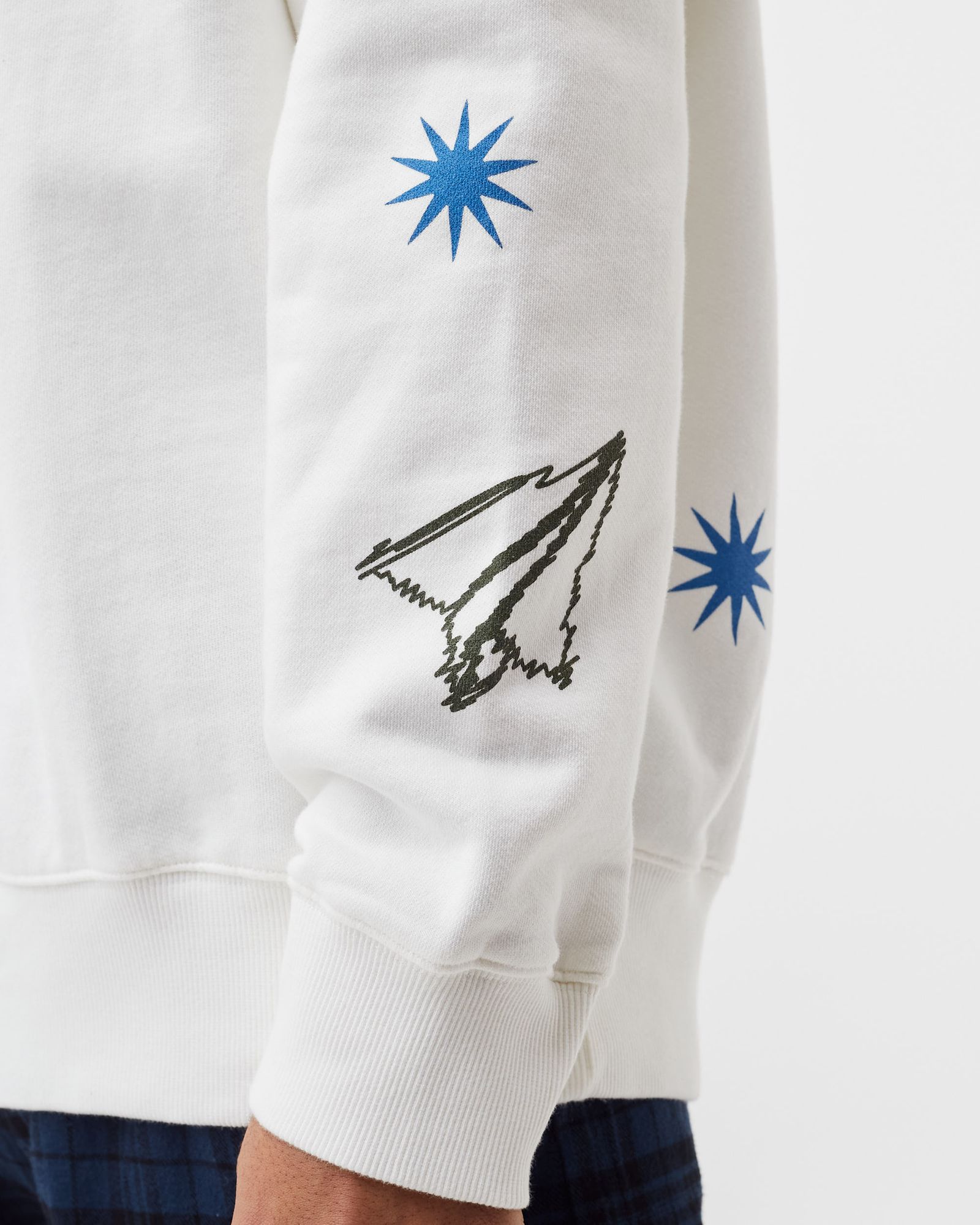 OLAF FRIENDS CREWNECK