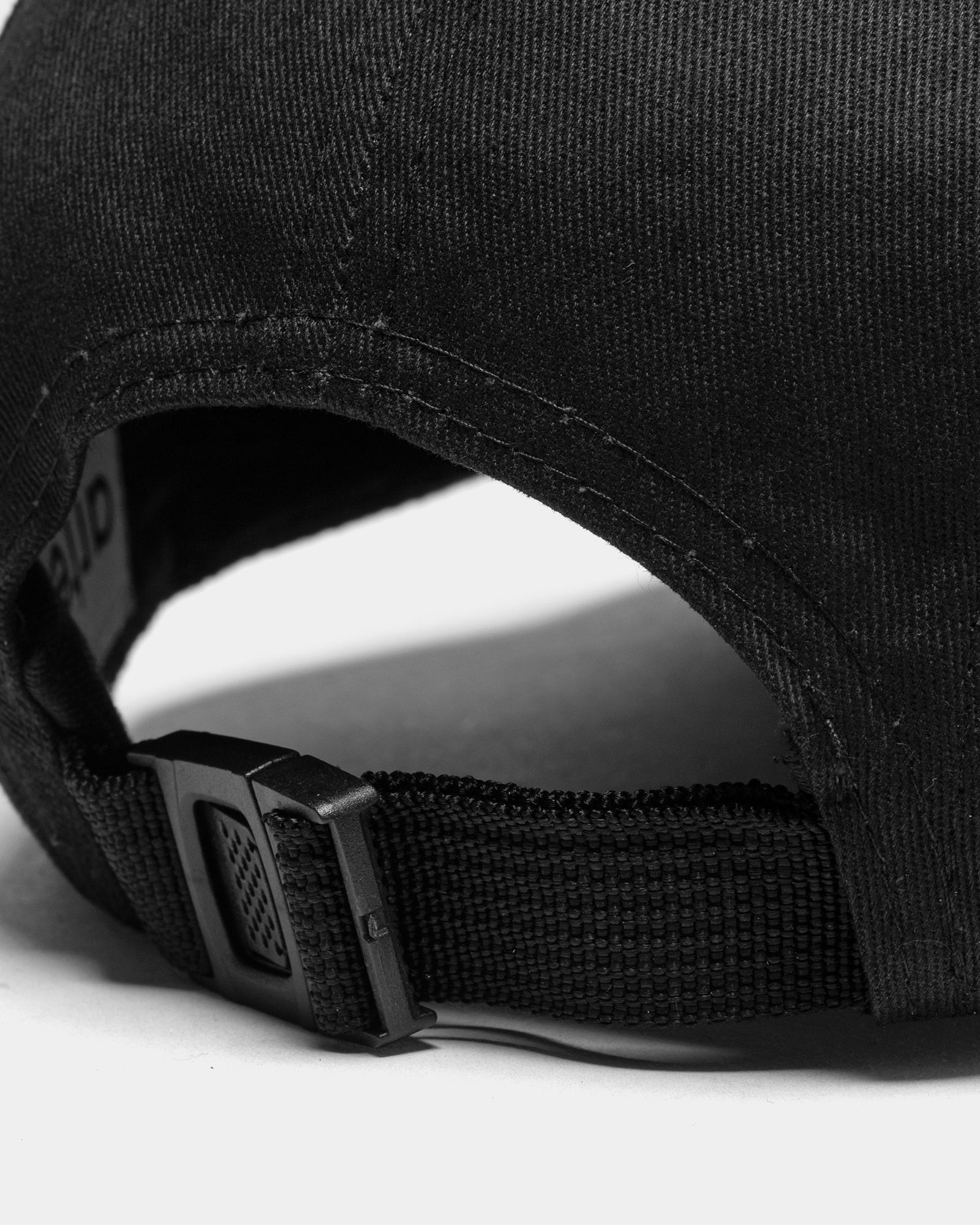 5 Panels Crooked Heart Cap