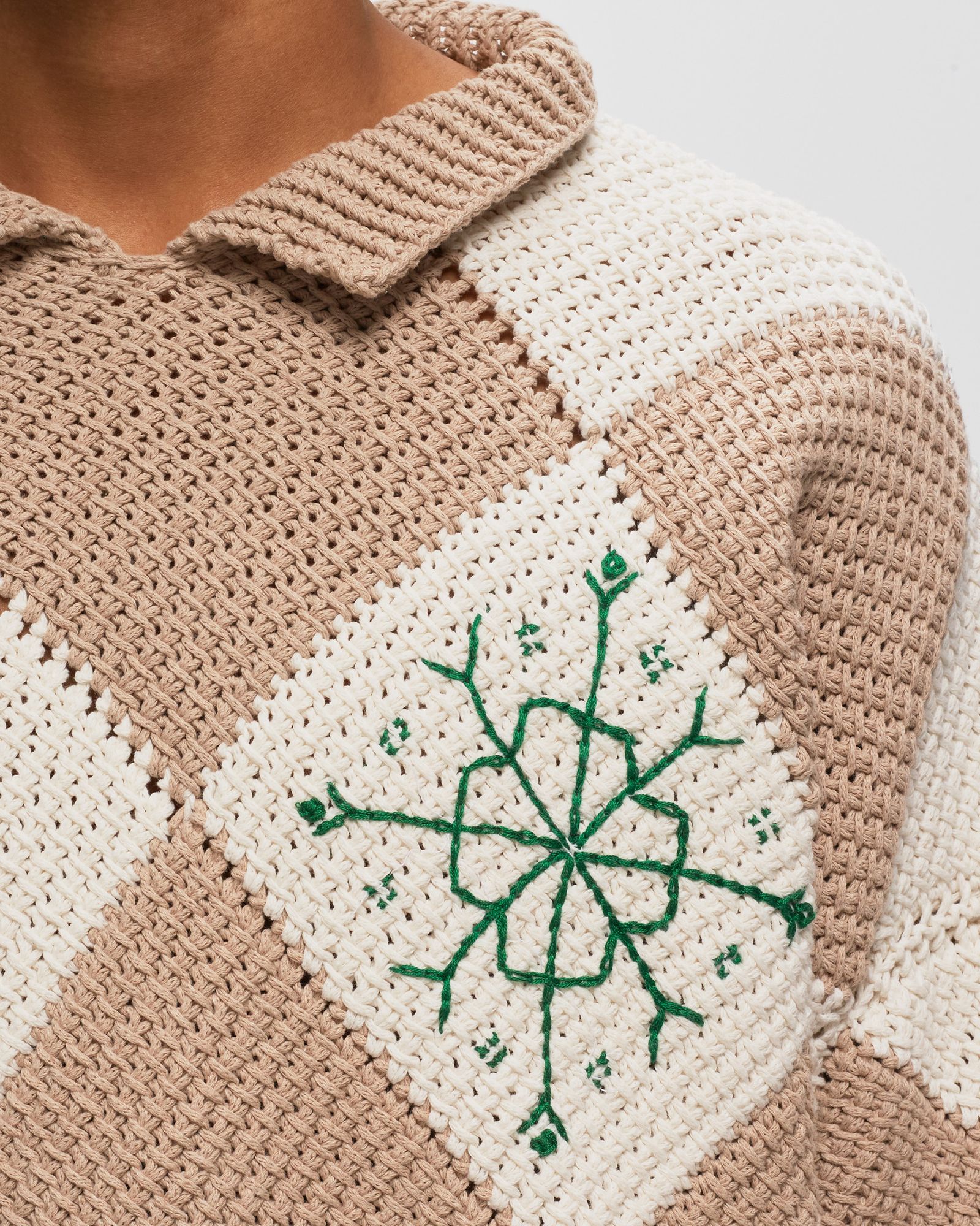 IOTA HAND KNITTED COLLAR JUMPER