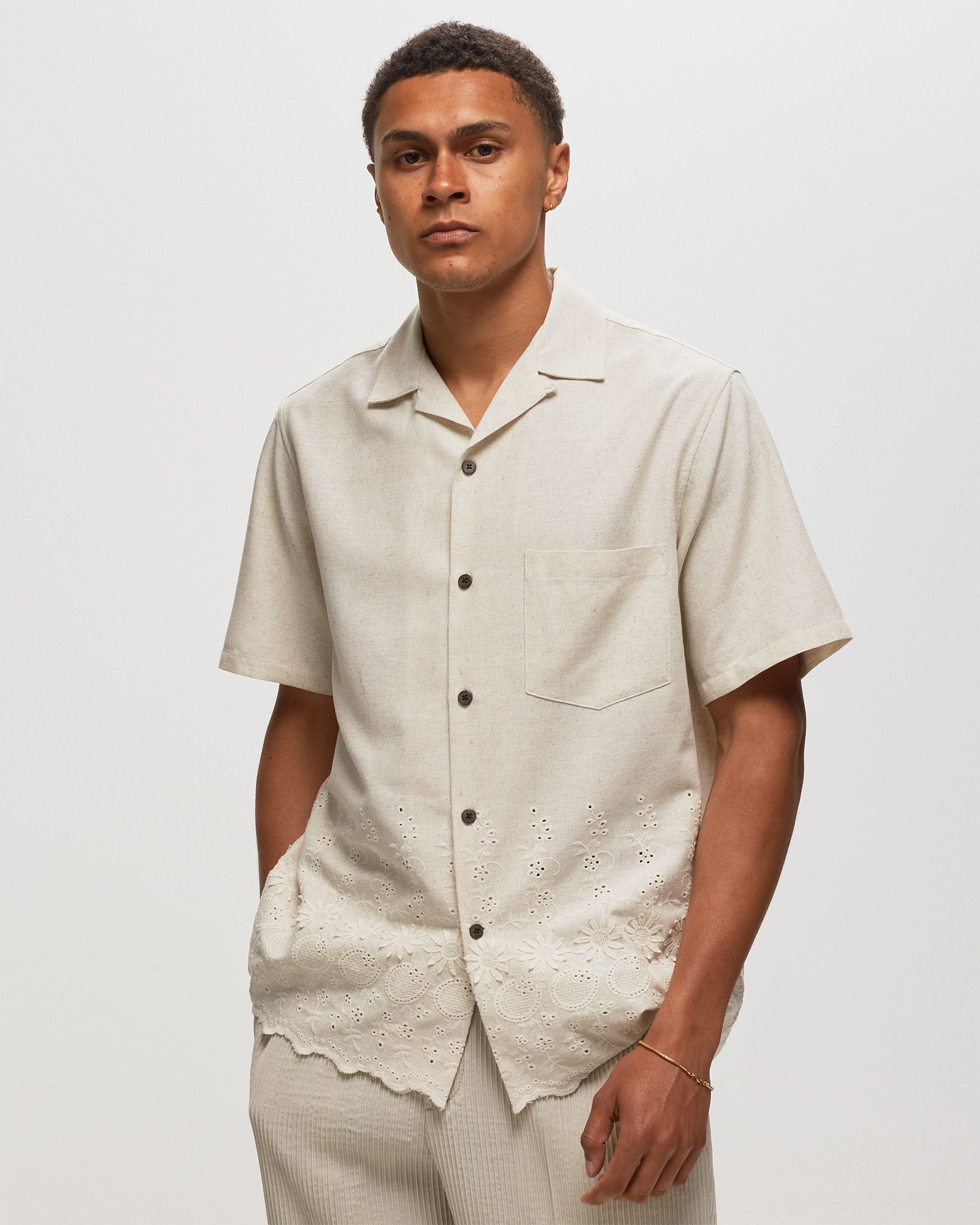 RAW FLOWER EMBROIDERY