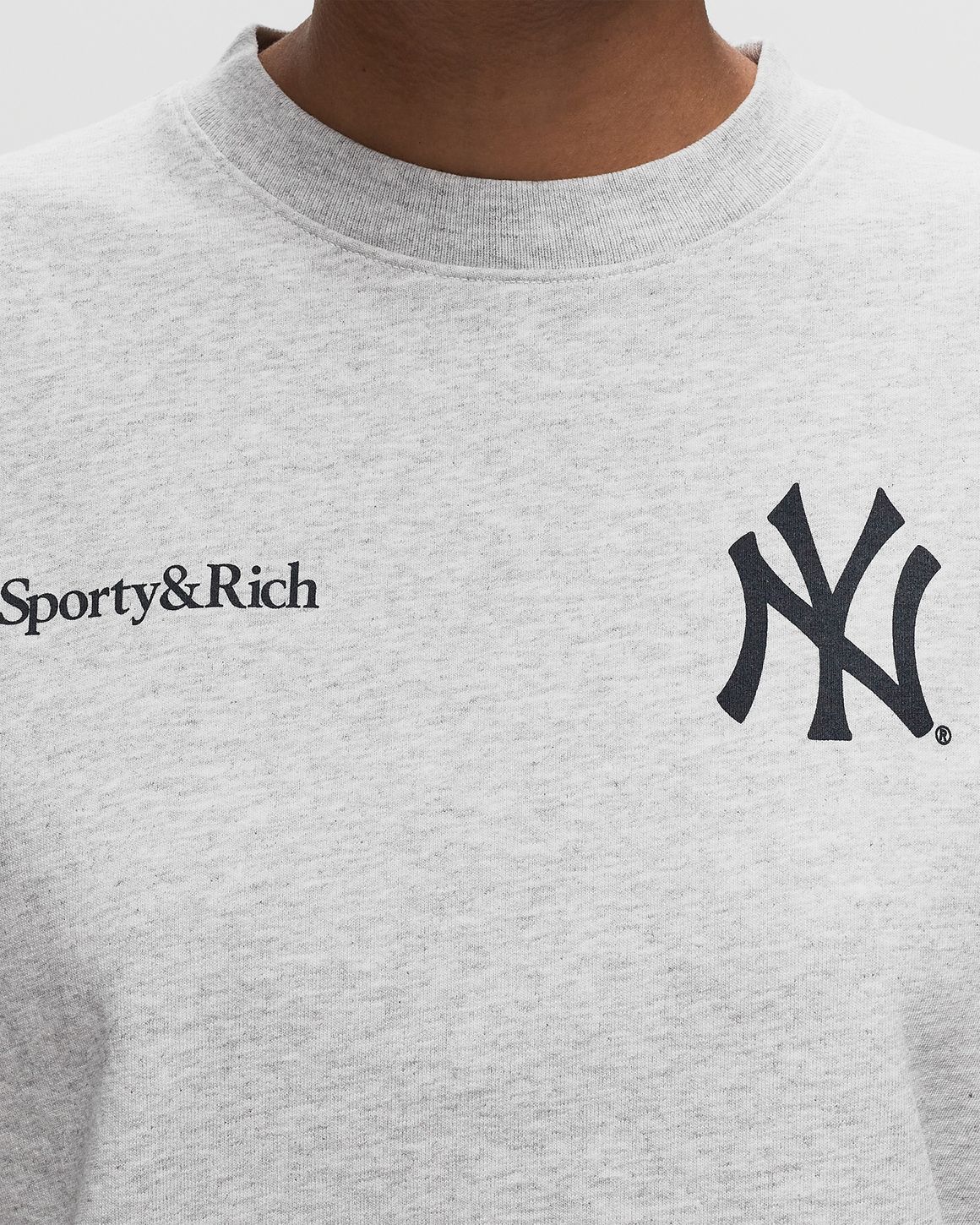 海外並行輸入正規品 Grey Crewneck Champions Rich & Sporty | Store BSTN トレーナー+スウェット