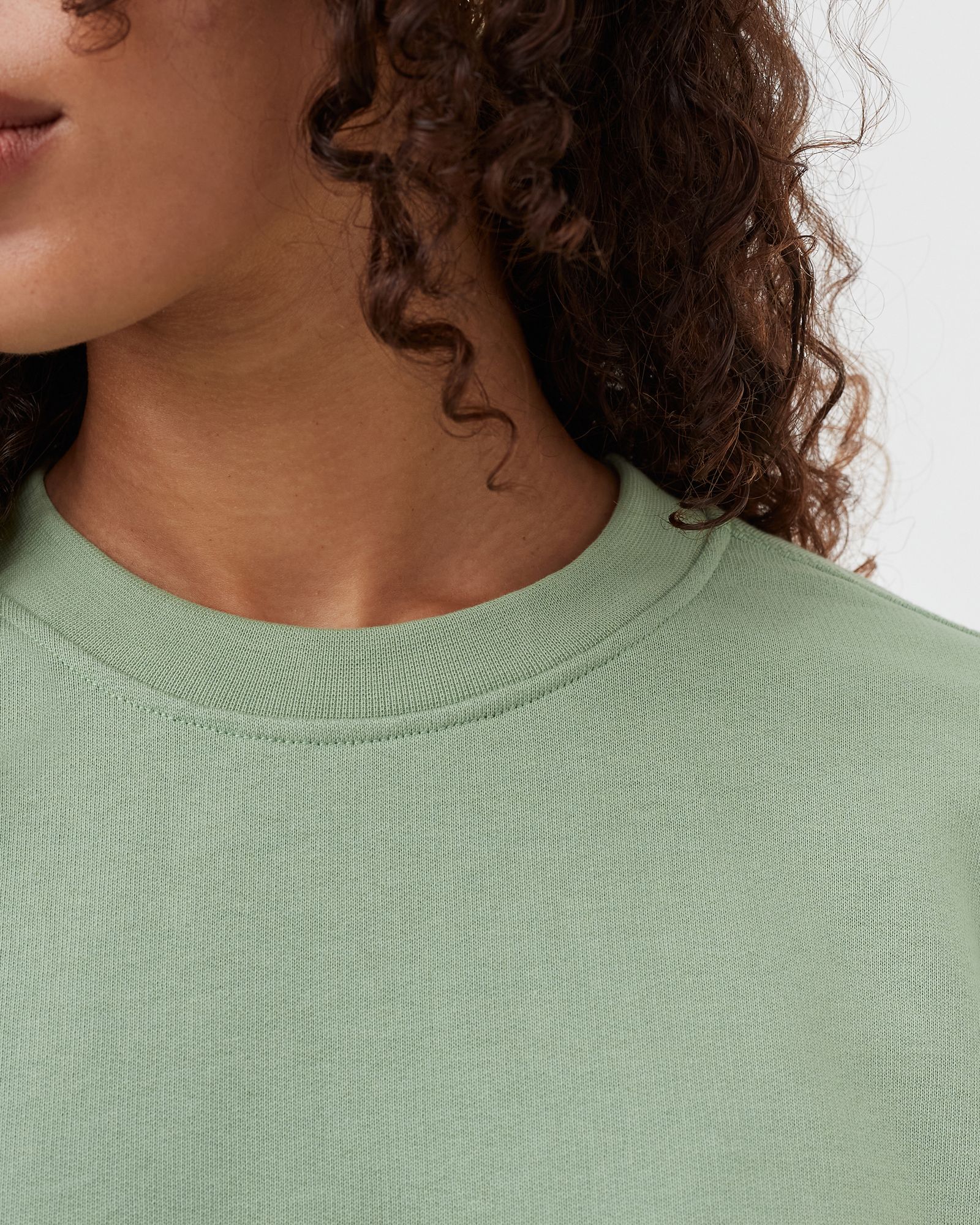 LOOPBACK CREWNECK SWEATSHIRT