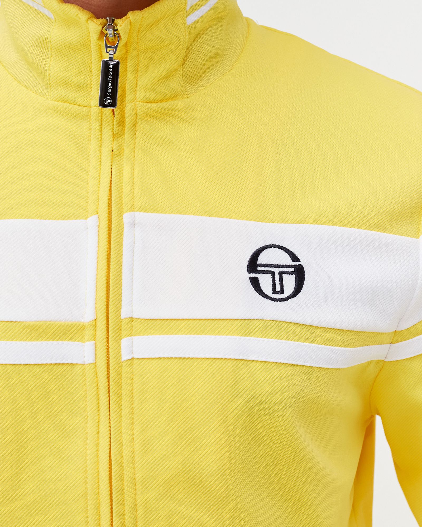 DAMARINDO TRACK SUIT