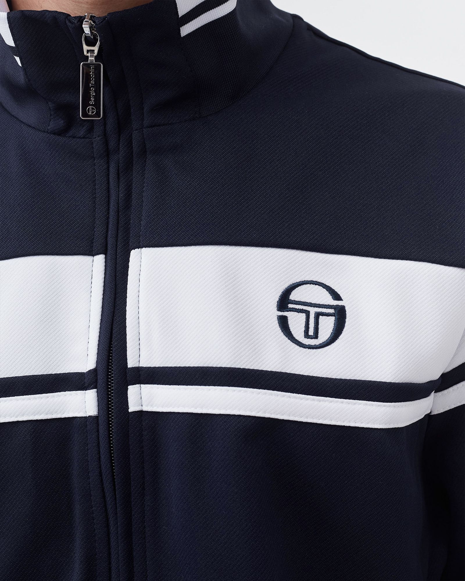 DAMARINDO TRACK SUIT