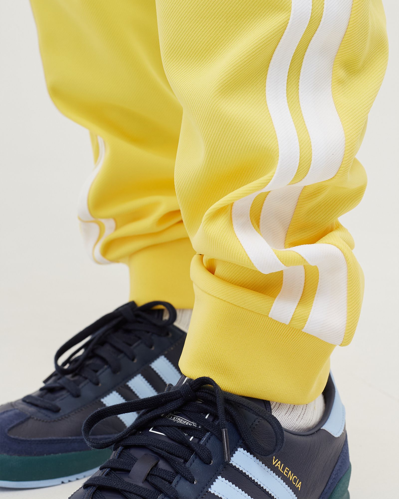 NEW DAMARINDO TRACK PANT