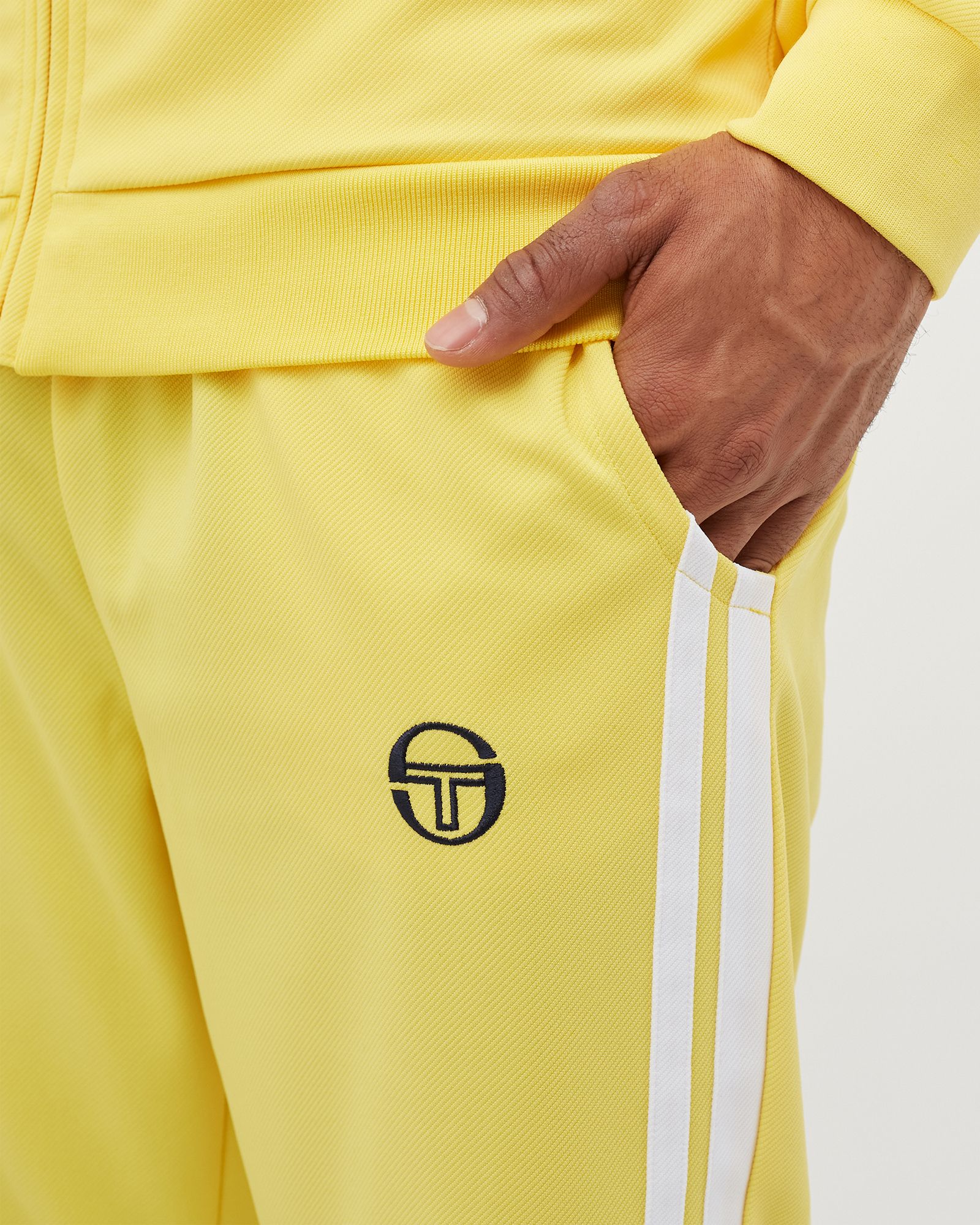 NEW DAMARINDO TRACK PANT