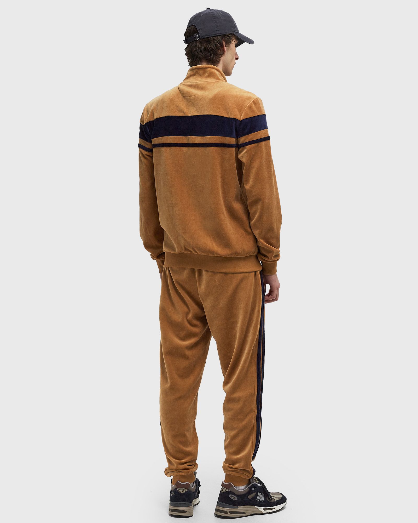 DAMARINDO VELOUR TRACKSUIT