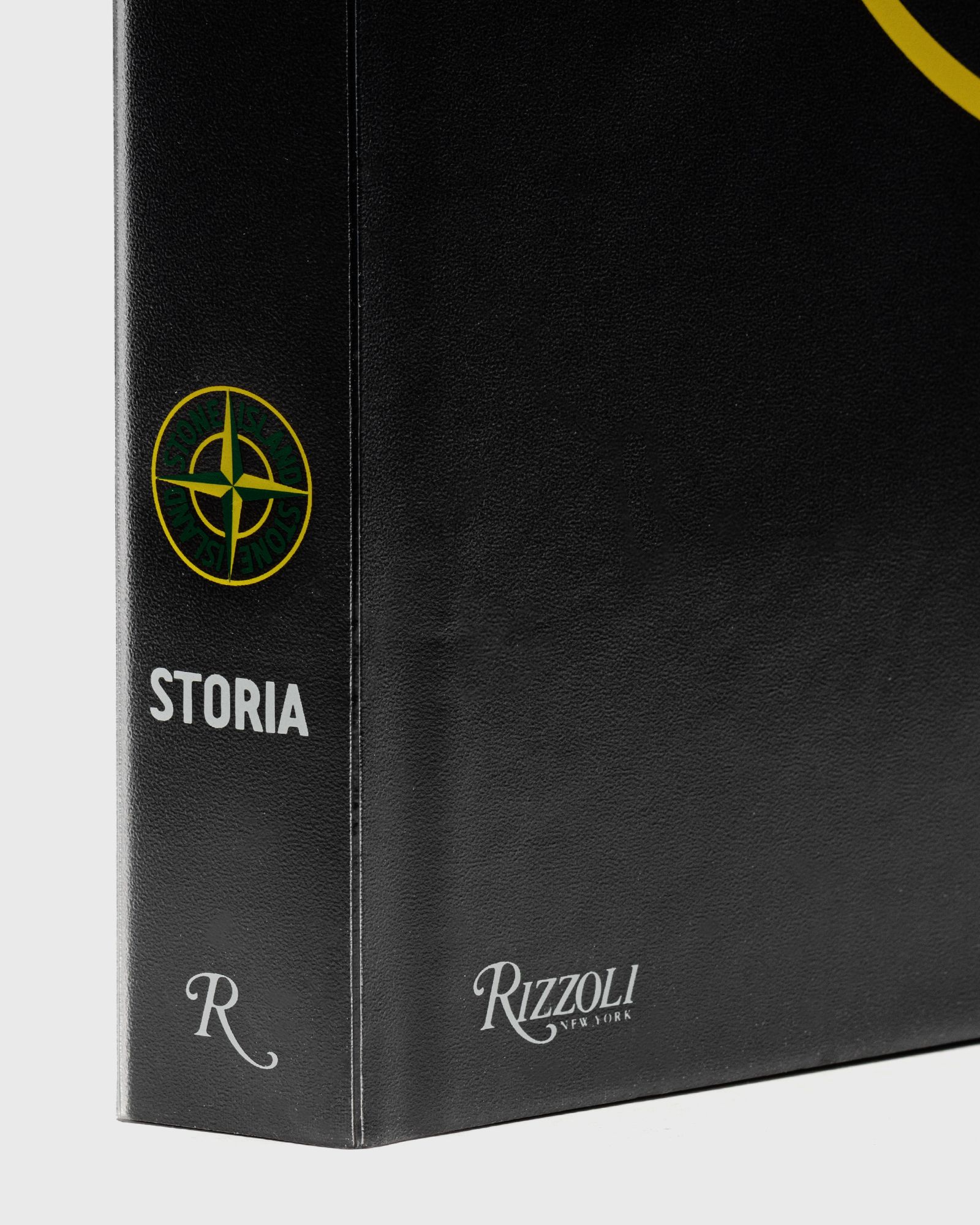 "Stone Island – Storia" by Angelo Flaccavento