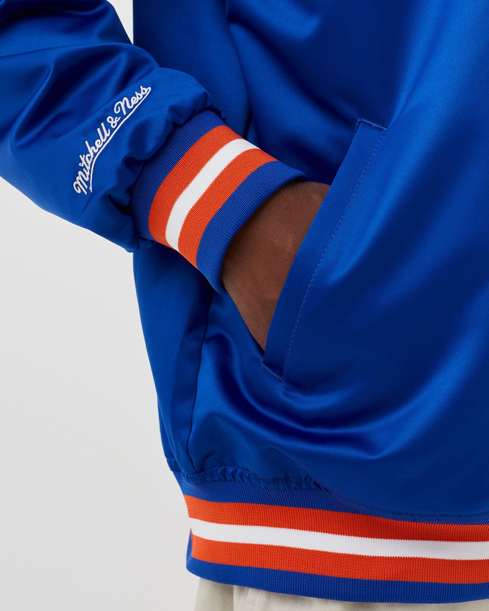 NBA Lightweight Satin Jacket New York Knicks