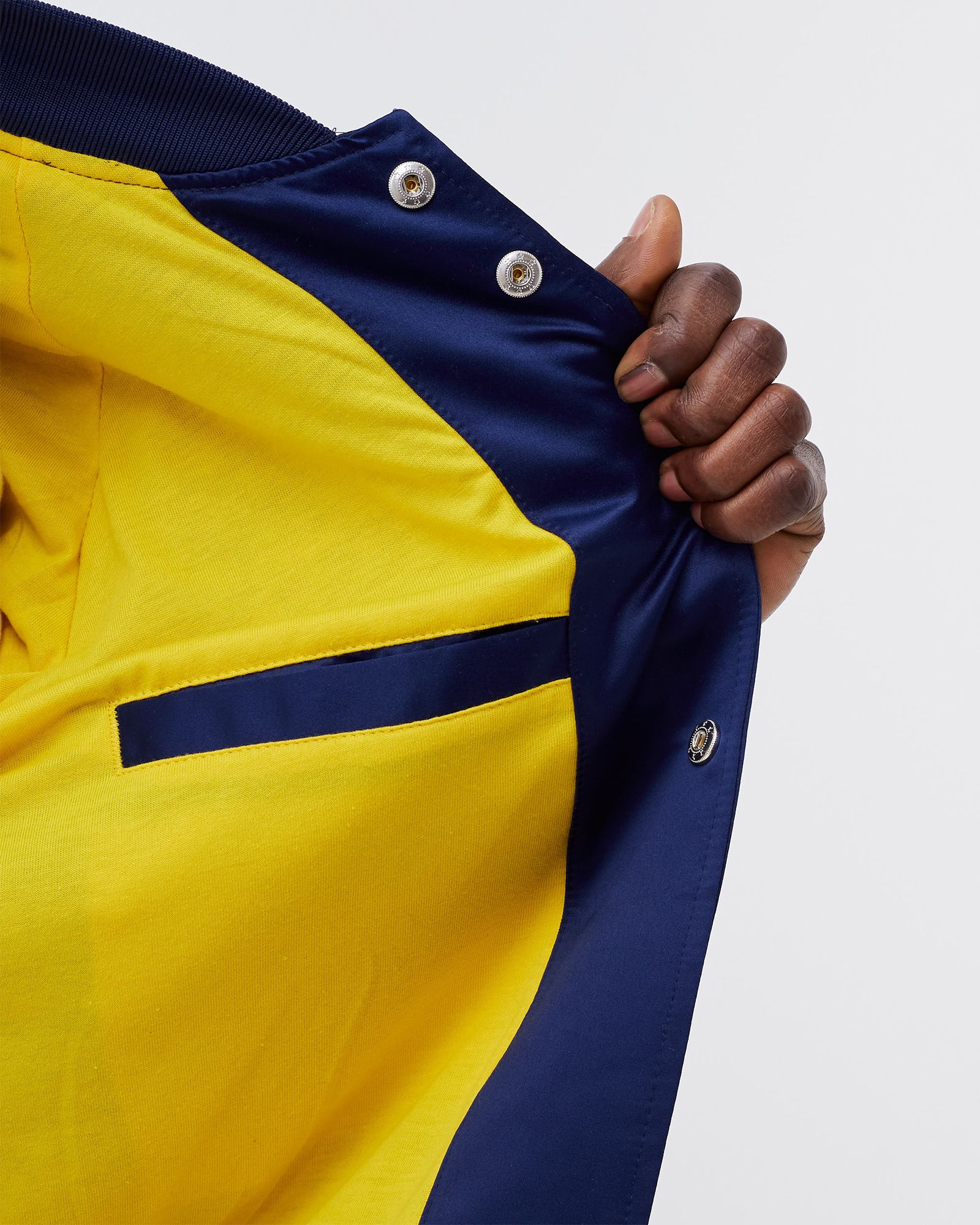 NCAA LIGHTWEIGHT SATIN JACKET UNIVERSITY OF MICHIGAN