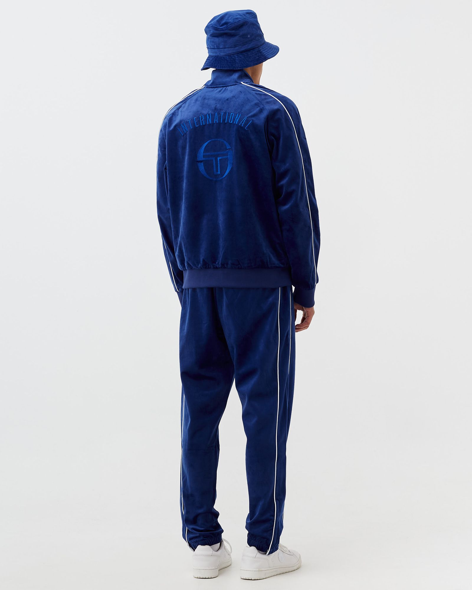 SOVANA VELOUR TRACKSUIT