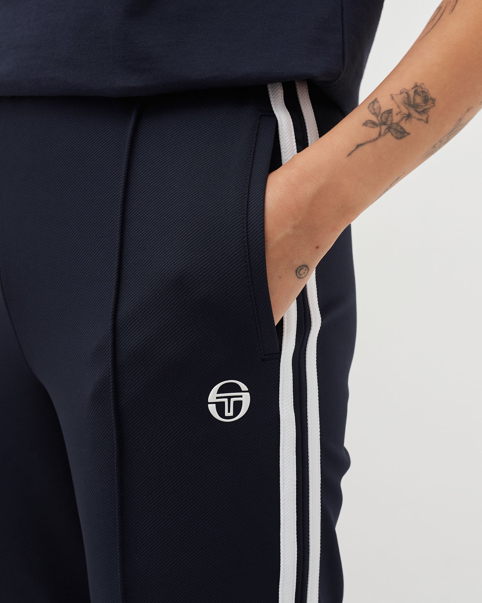 WMNS AVA TRACK PANTS