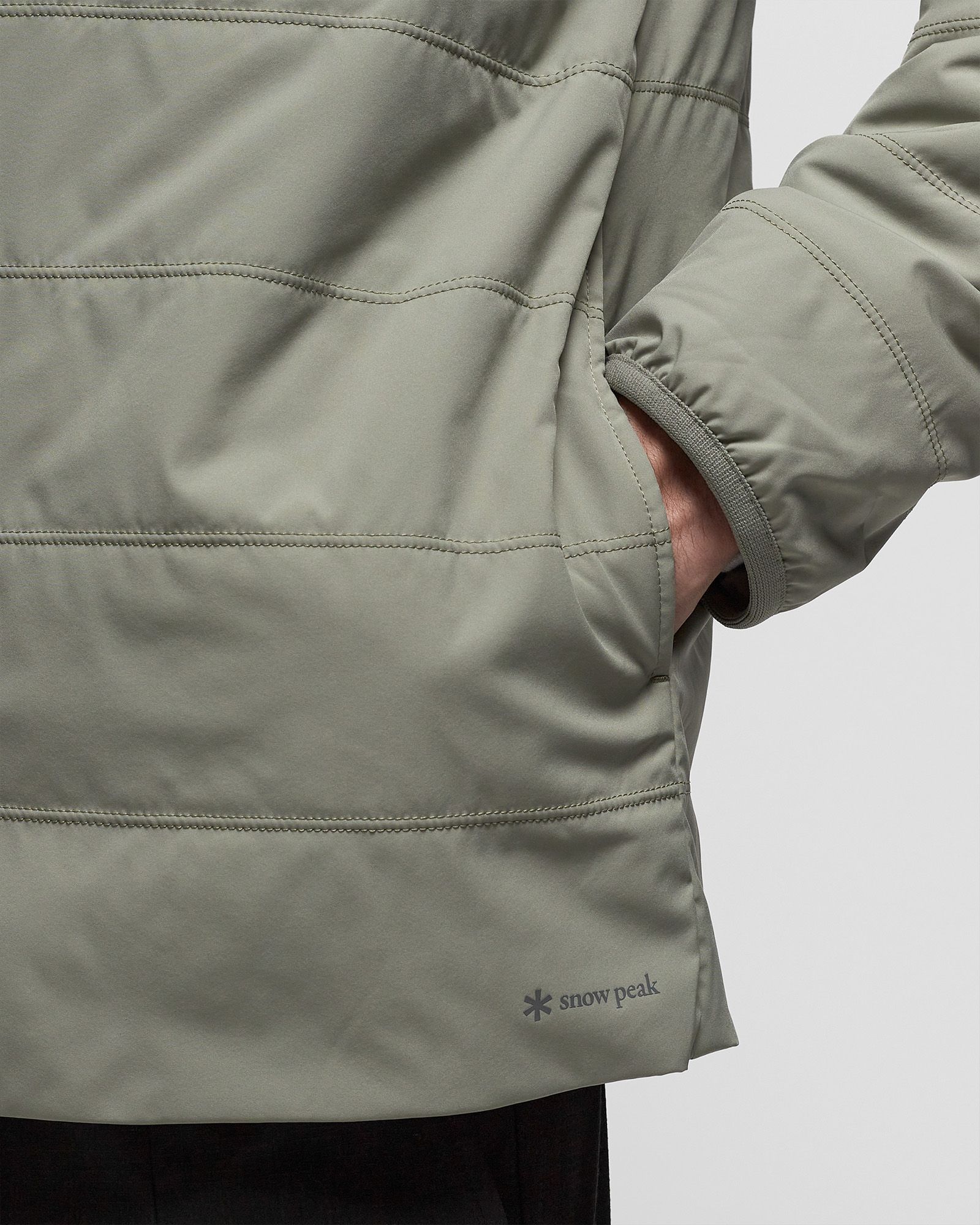 FLEXIBLE INSULATED CARDIGAN