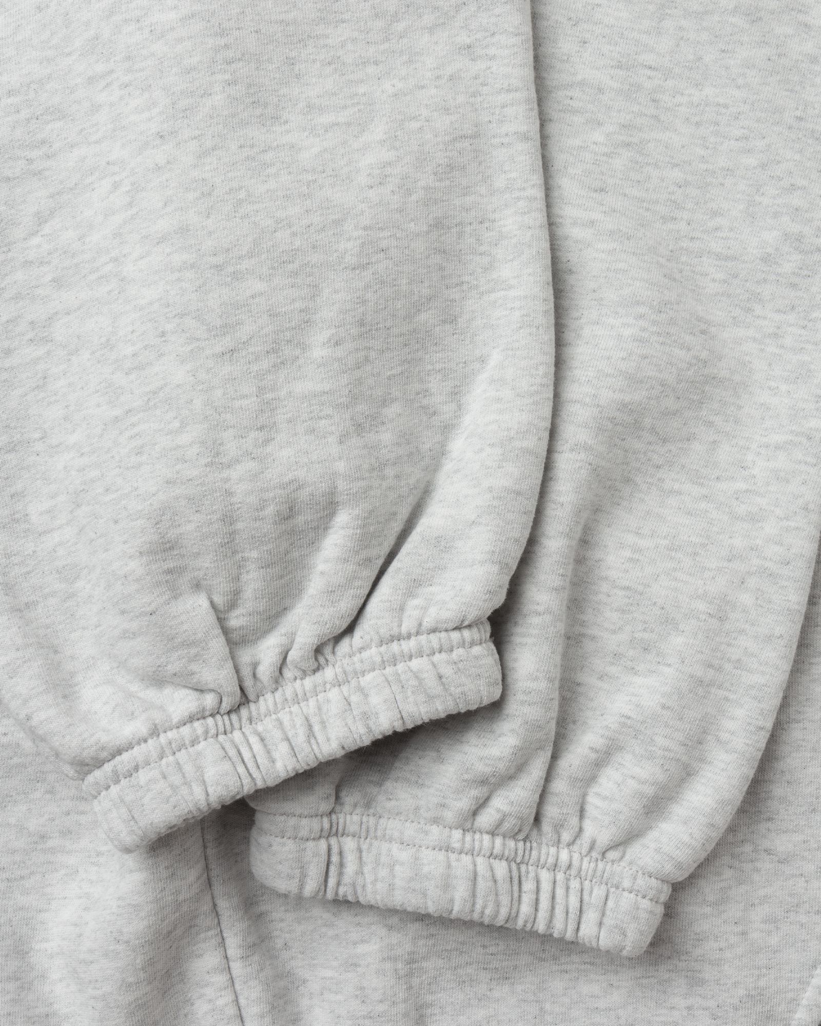 Serif Sweatpant