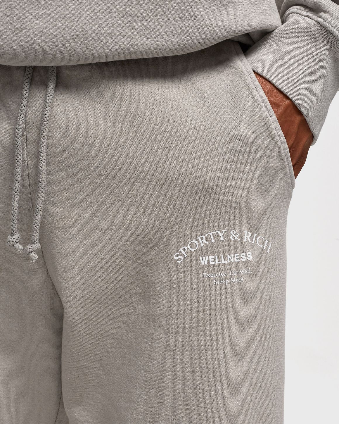ボトムスその他 Sporty & Rich Wellness Studio Sweatpants Dove SW862DV SW862D Wellness Studio Sweatpant - Dove/White – Sporty & Rich