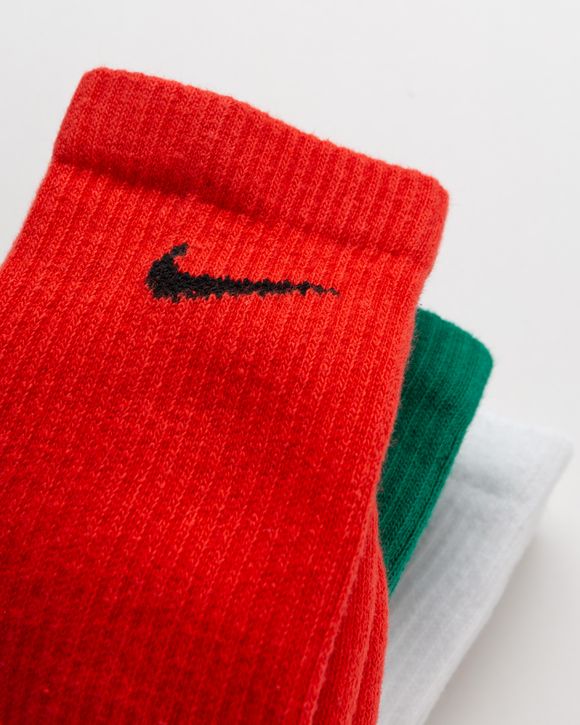 Red 2024 nike socks