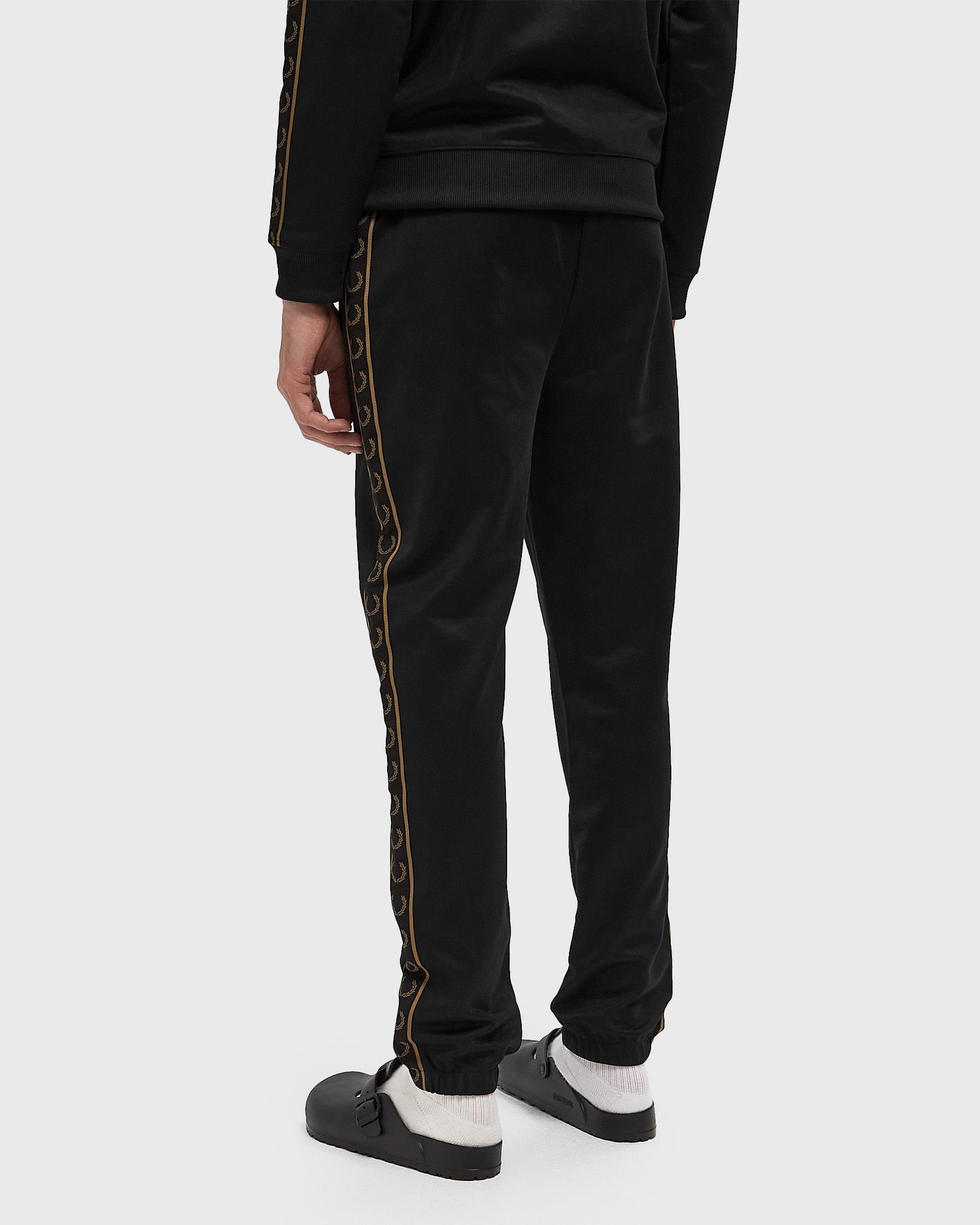 CONTRAST TAPE TRACKPANT