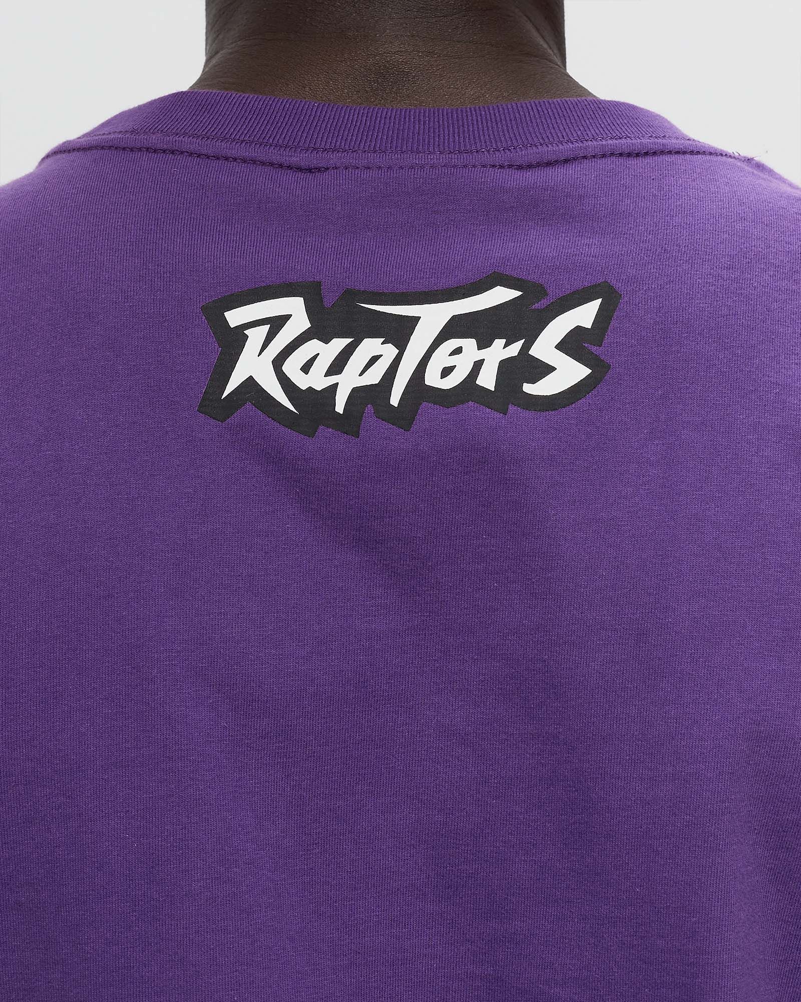 NBA HEAVYWEIGHT PREMIUM PLAYER TEE VINTAGE LOGO TORONTO RAPTORS VINCE CARTER #15