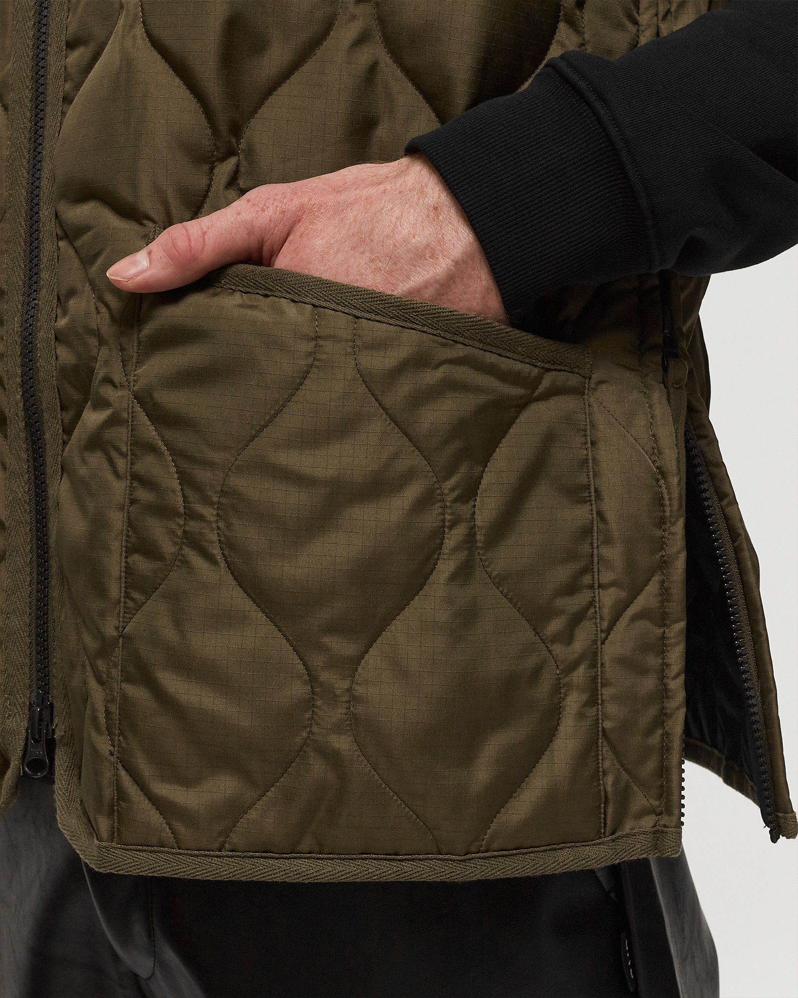 MILITARY ZIP V-NECK DOWN VEST