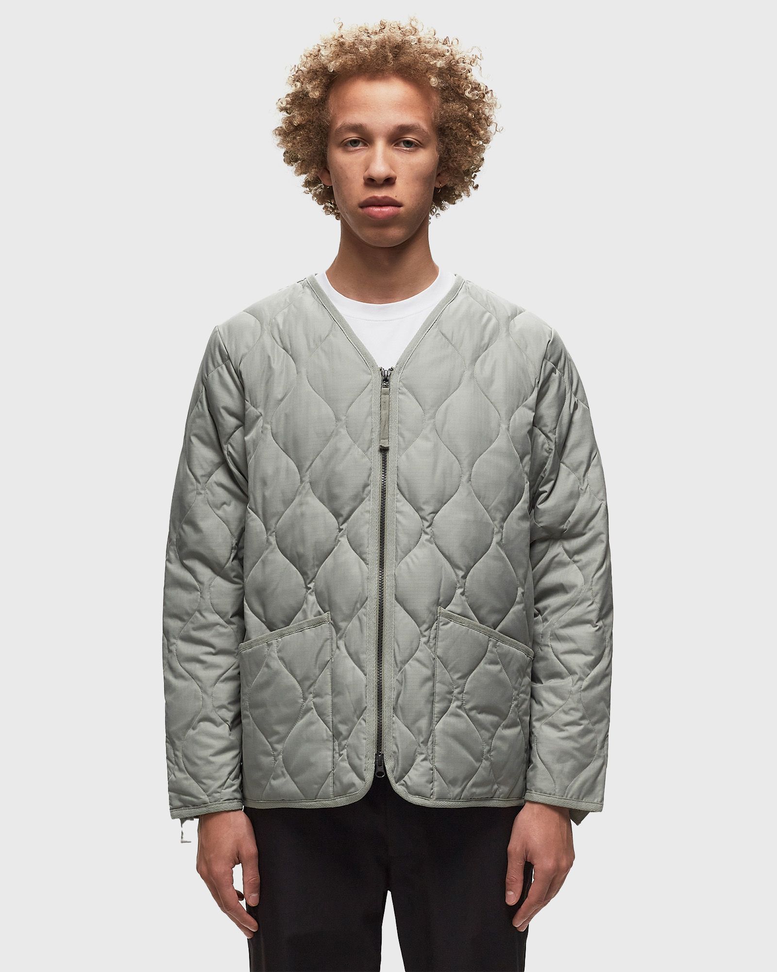 MILITARY ZIP V NECK DOWN JACKET