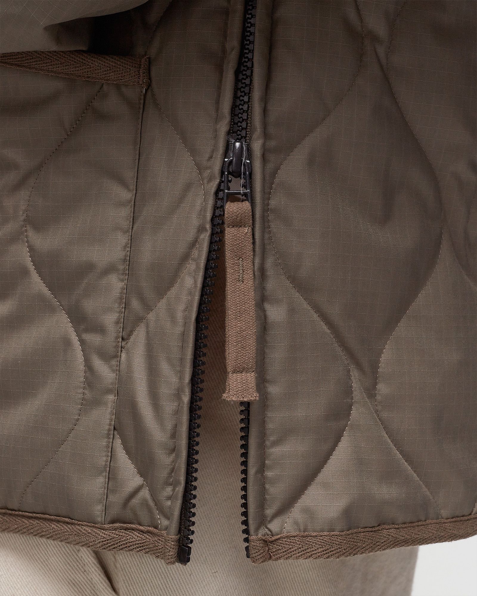 MILITARY ZIP V-NECK DOWN JACKET
